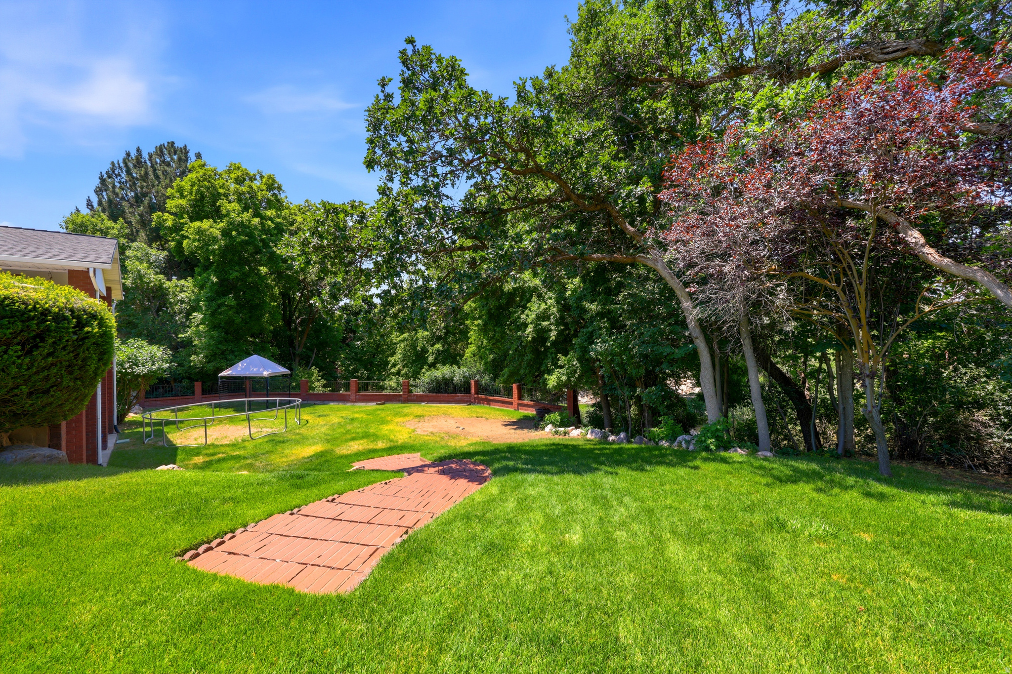 main property photo 53