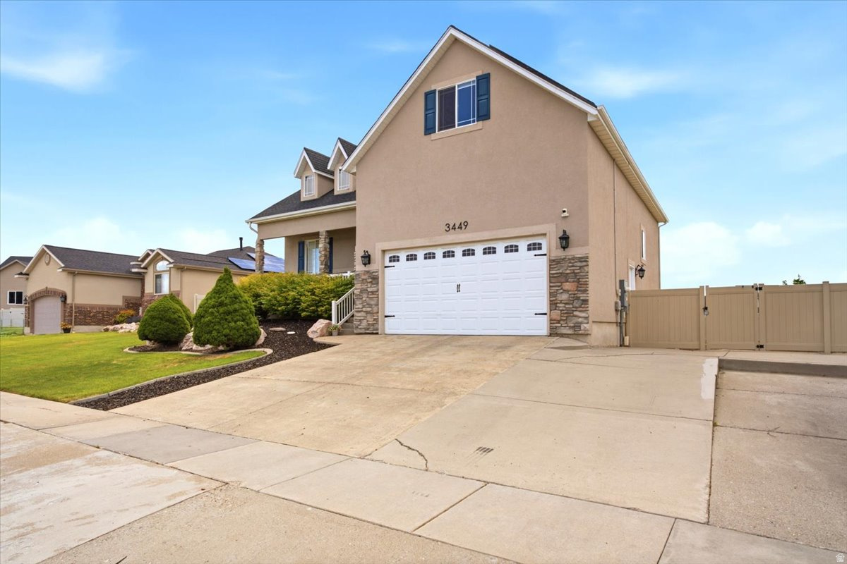main property photo 3
