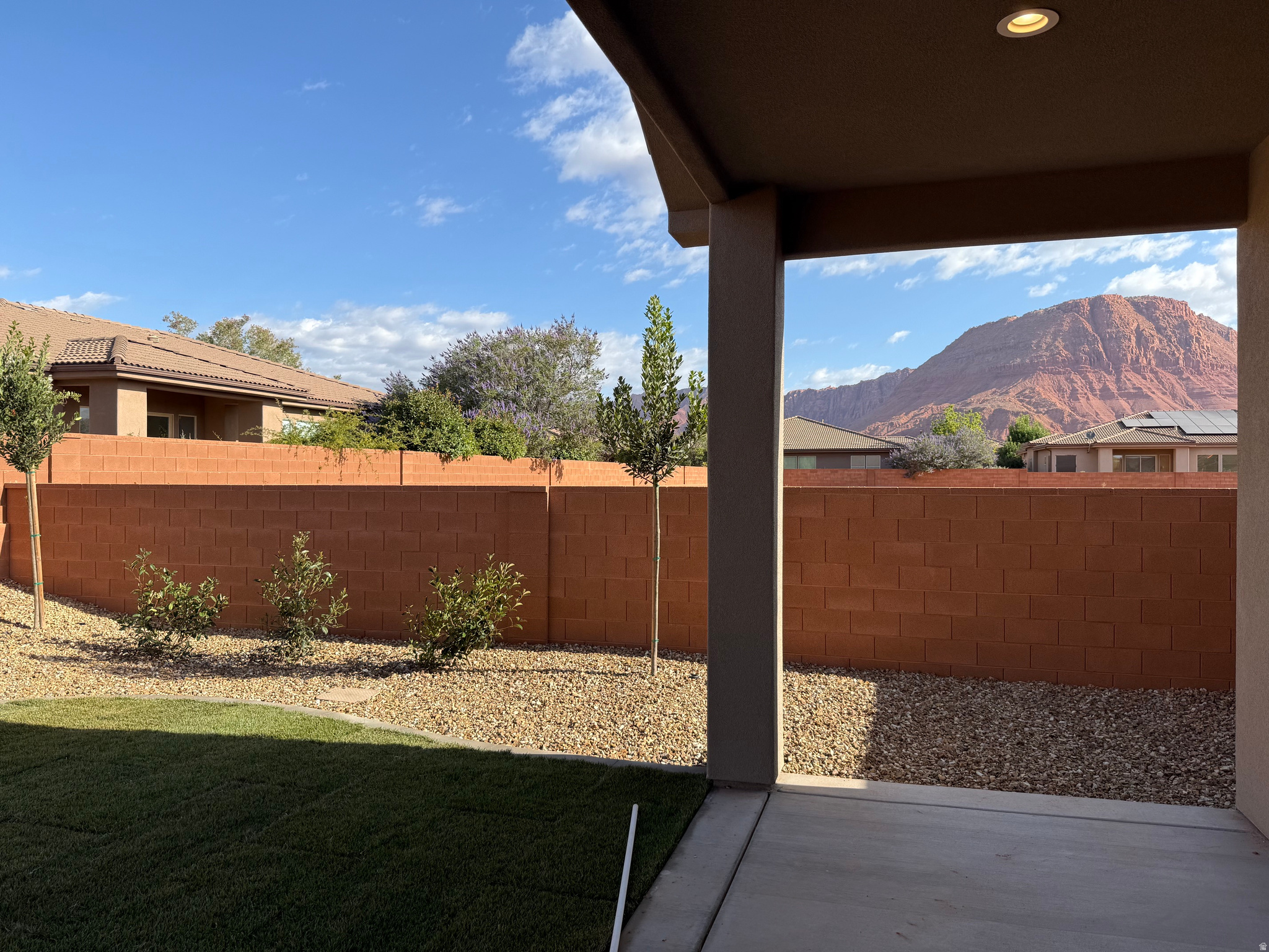 main property photo 23