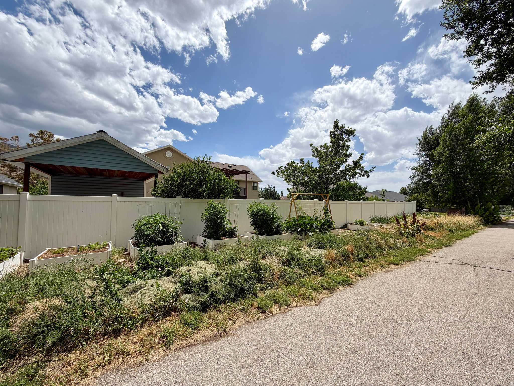 main property photo 83
