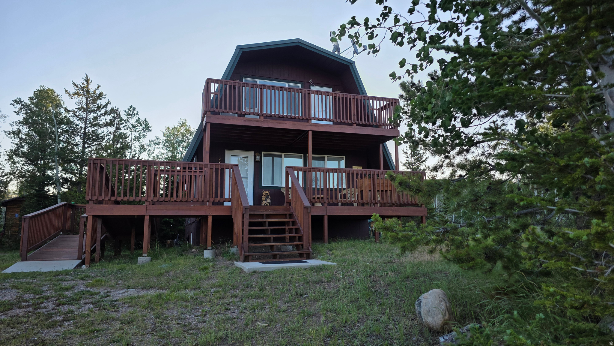 main property photo 0