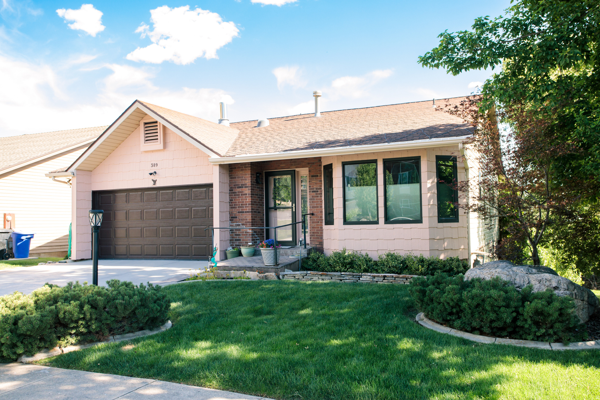 main property photo 0