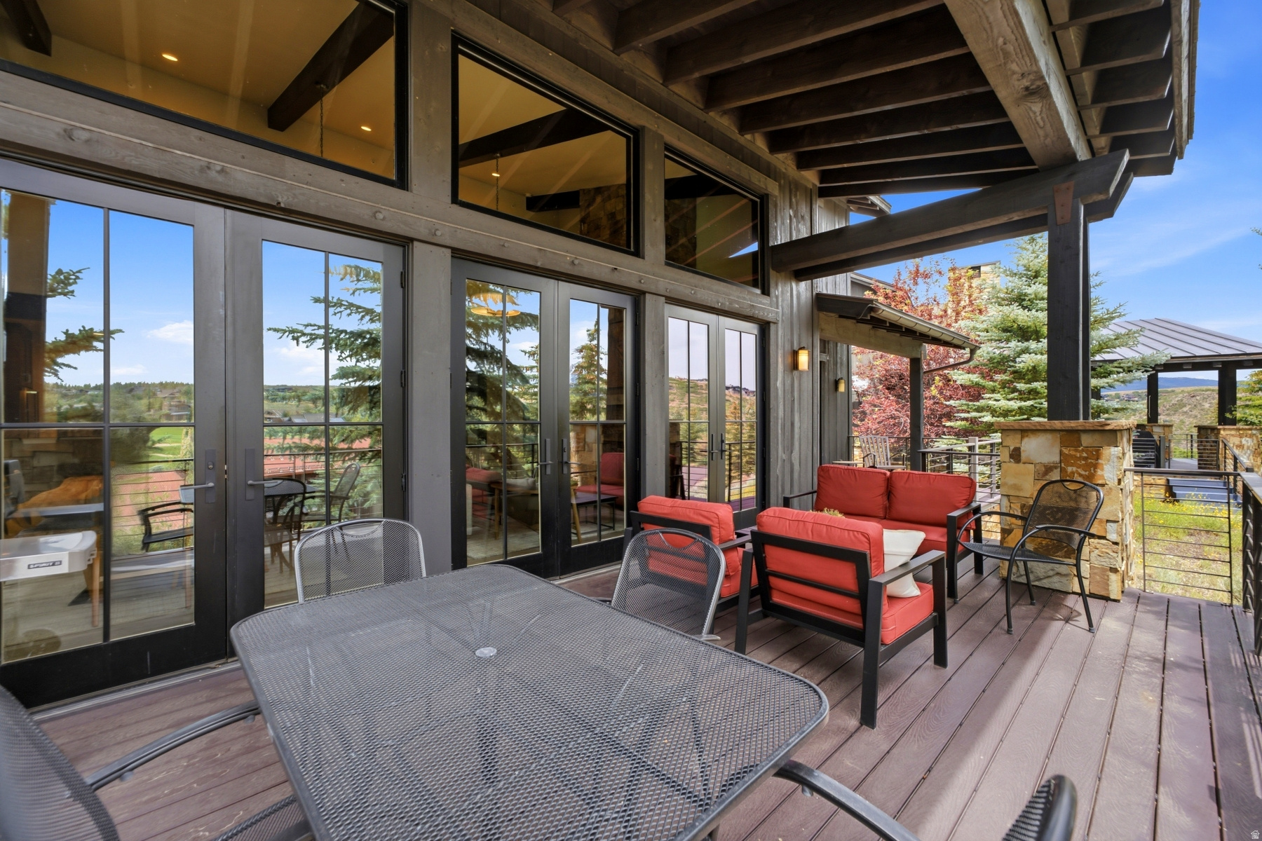 main property photo 47