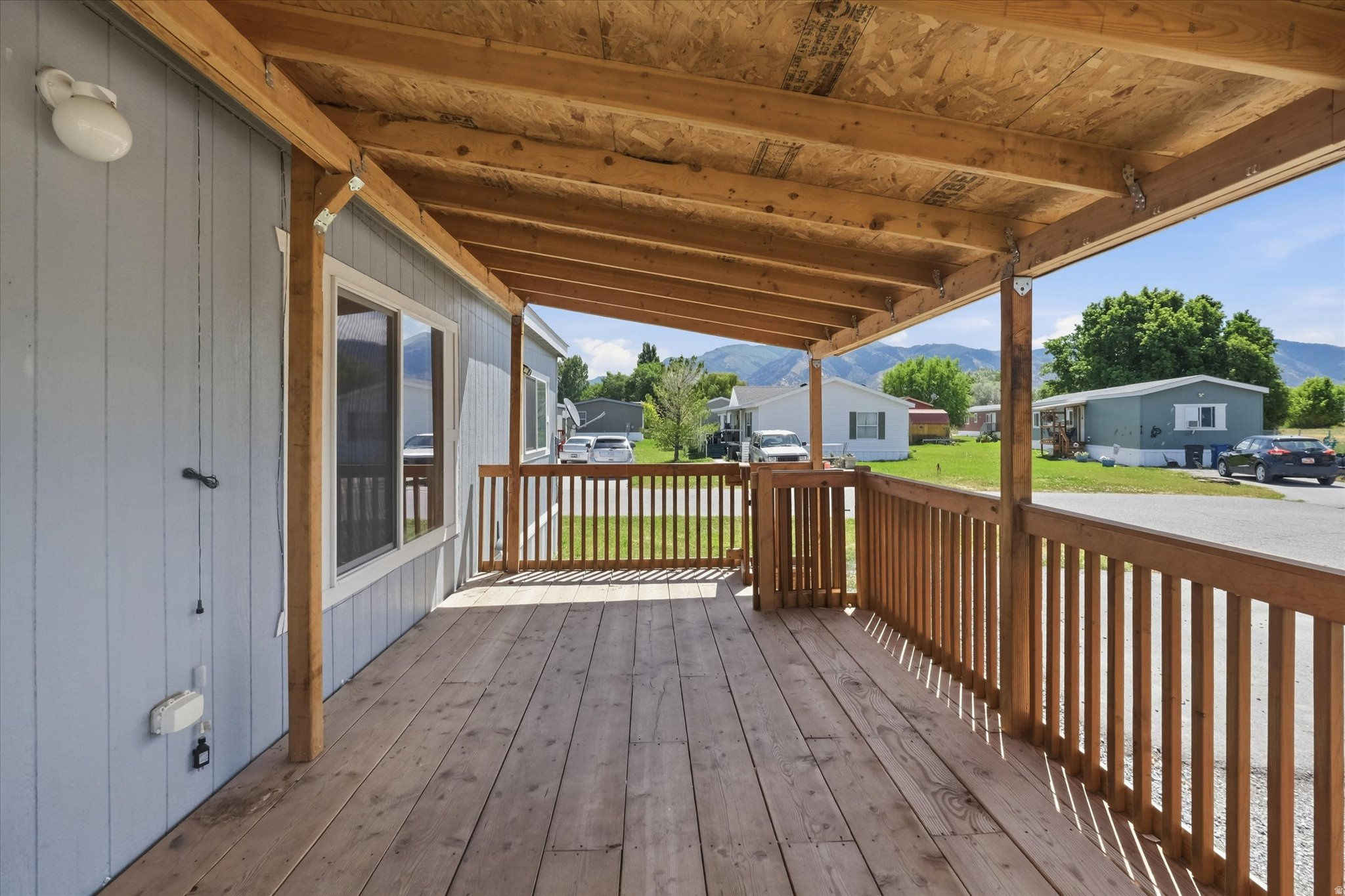 main property photo 23