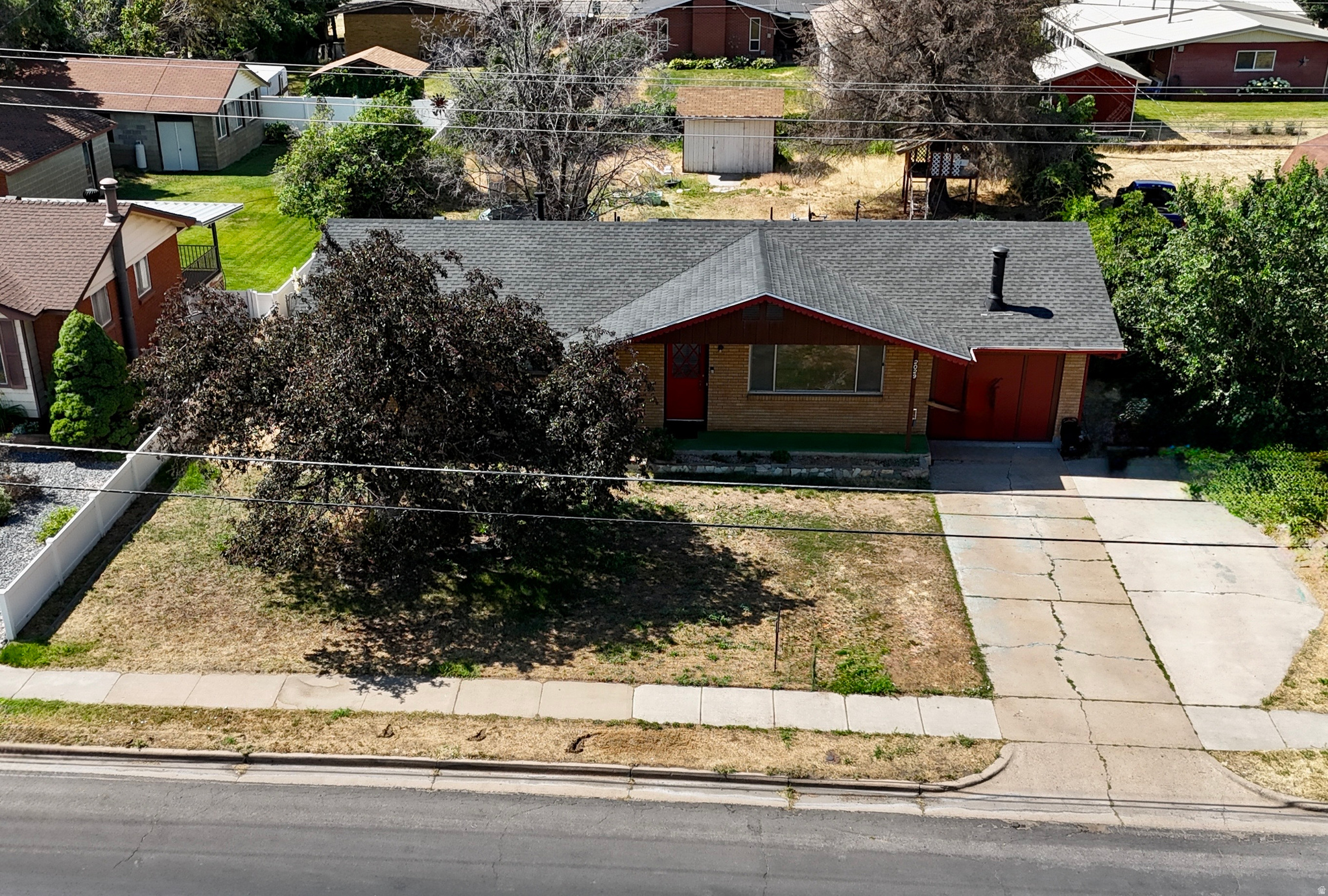 main property photo 0