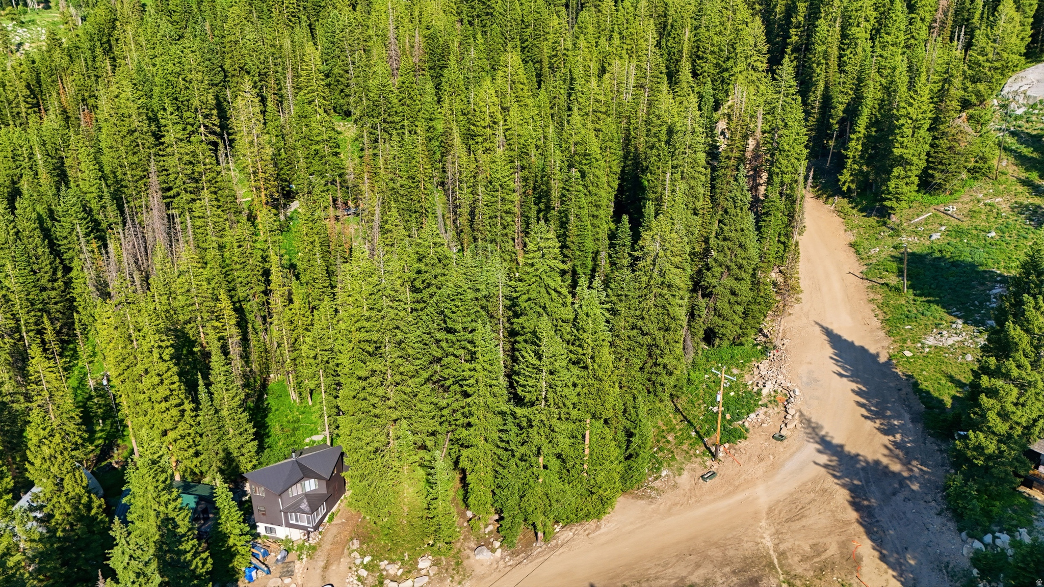 main property photo 49