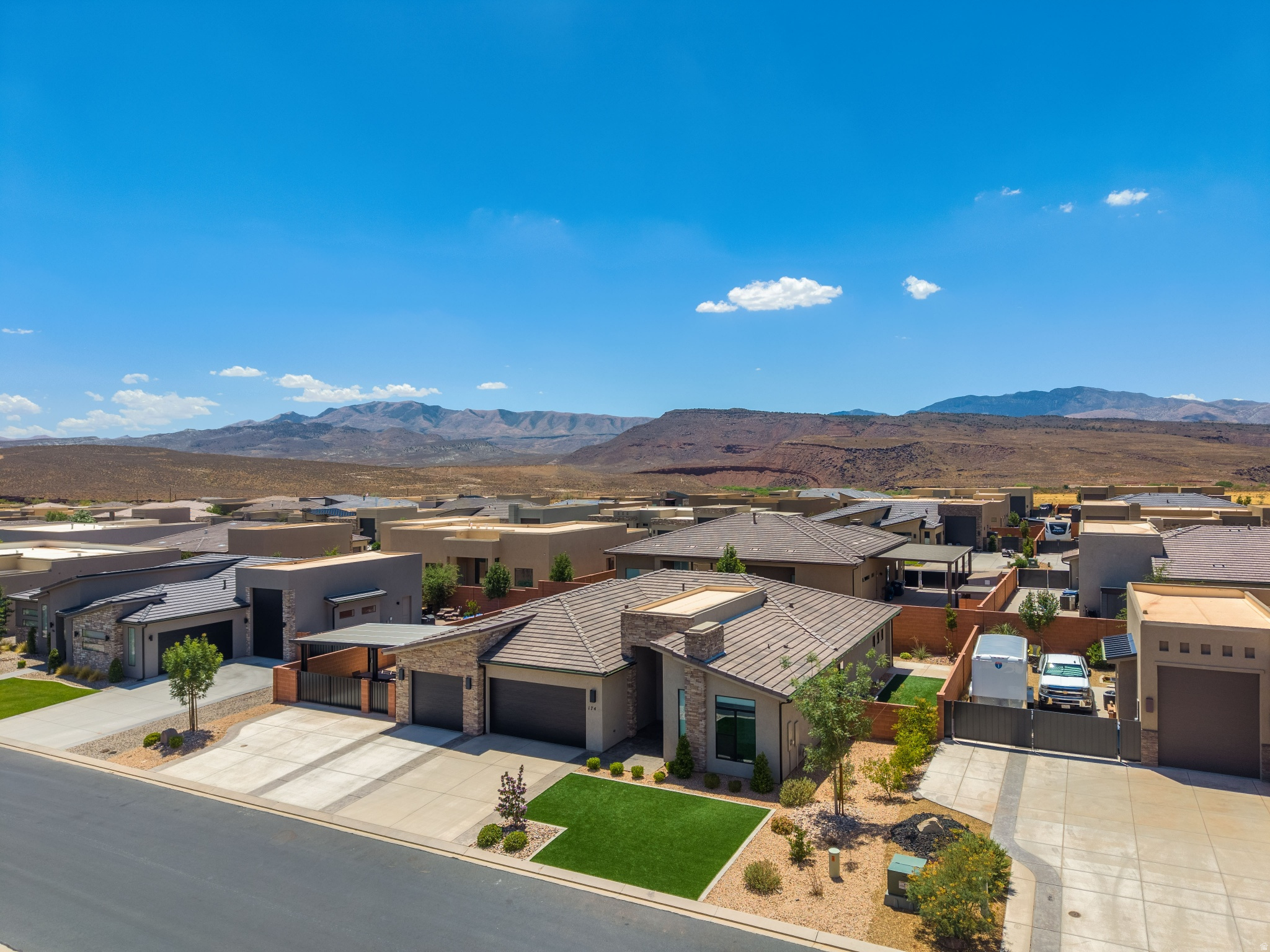 main property photo 85