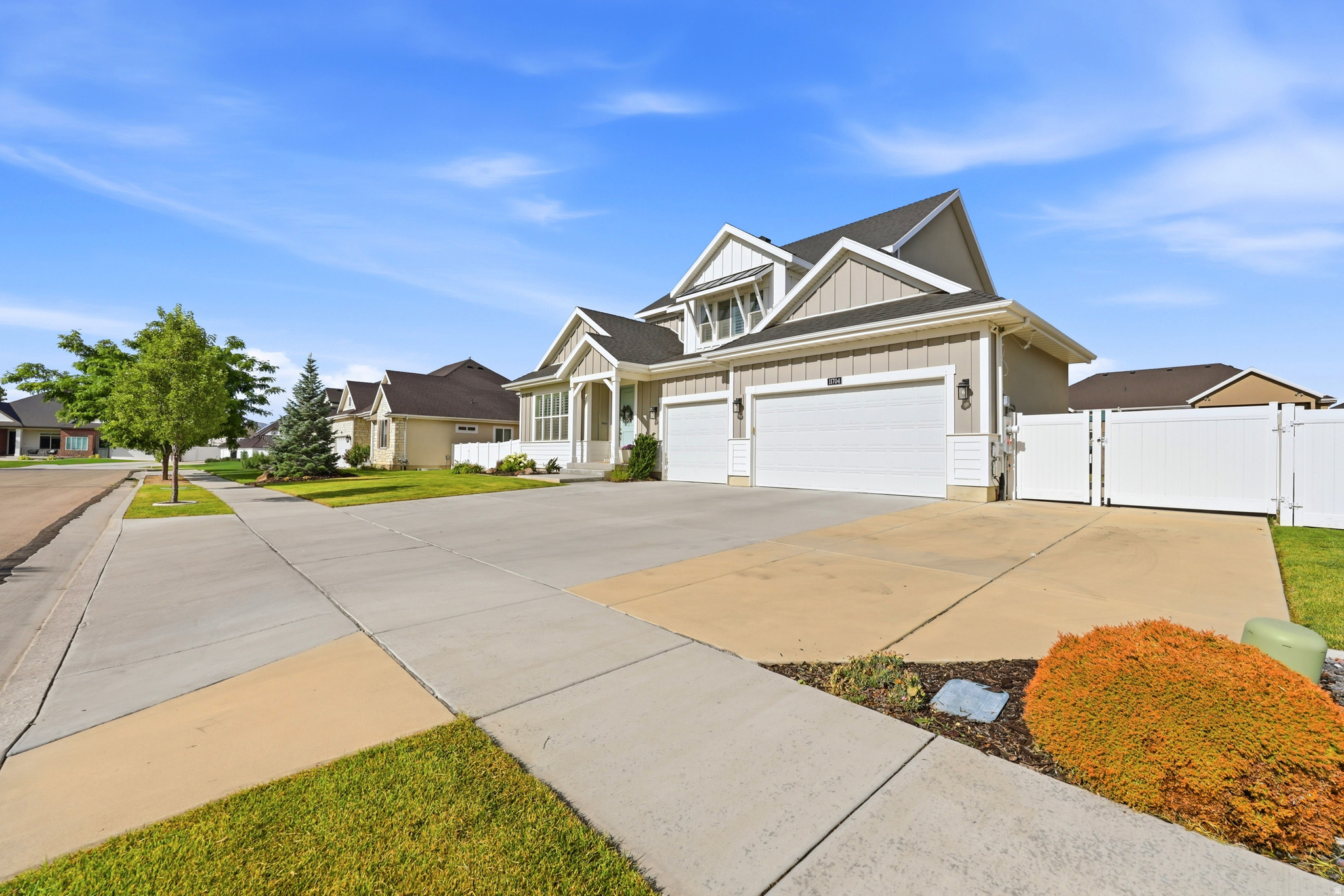 main property photo 56