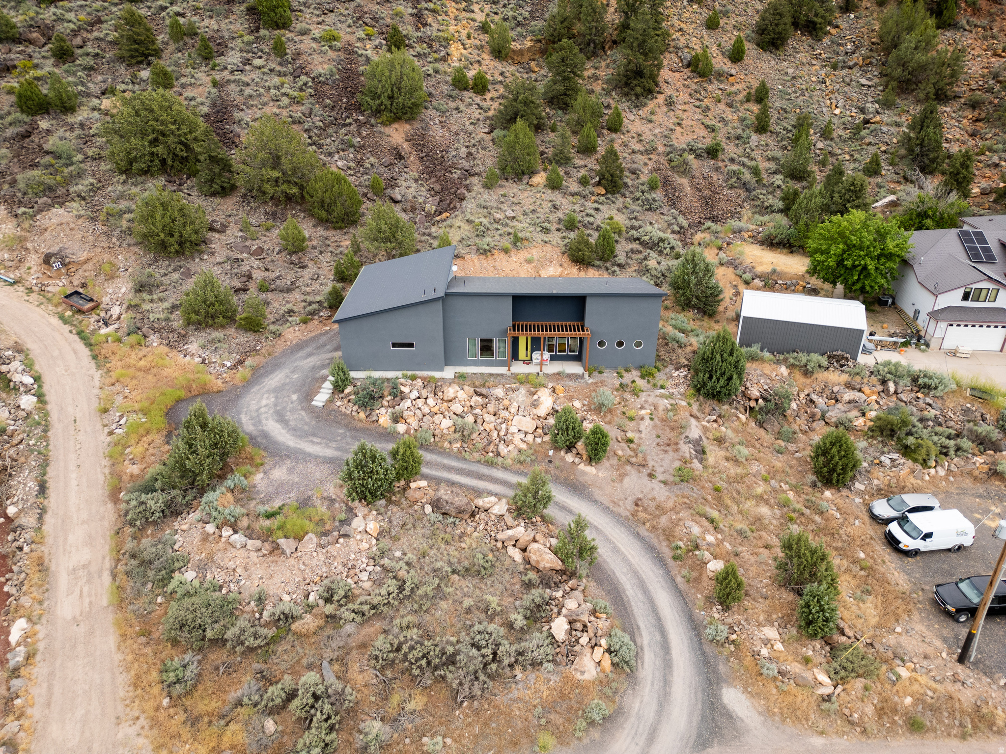 main property photo 35
