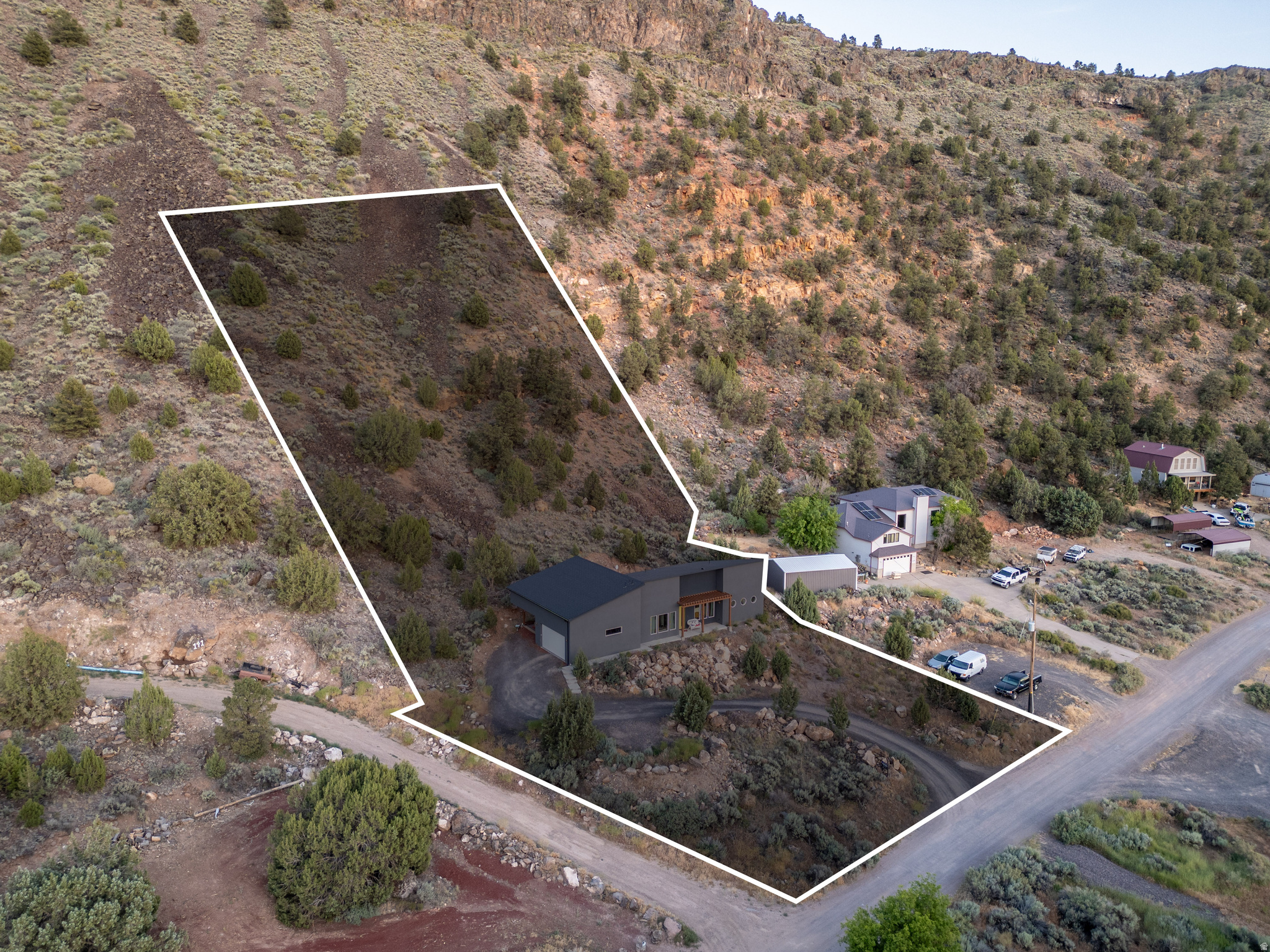 main property photo 45