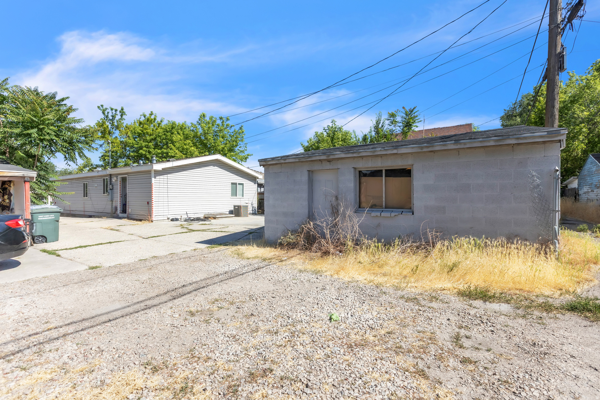 main property photo 19