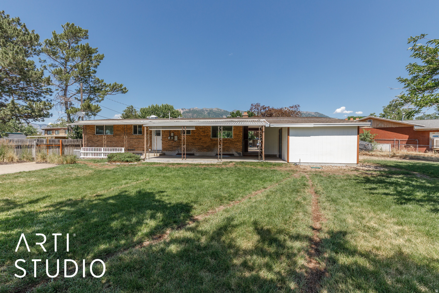 main property photo 27
