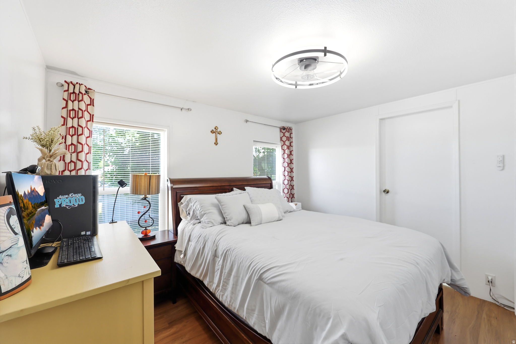 main property photo 16