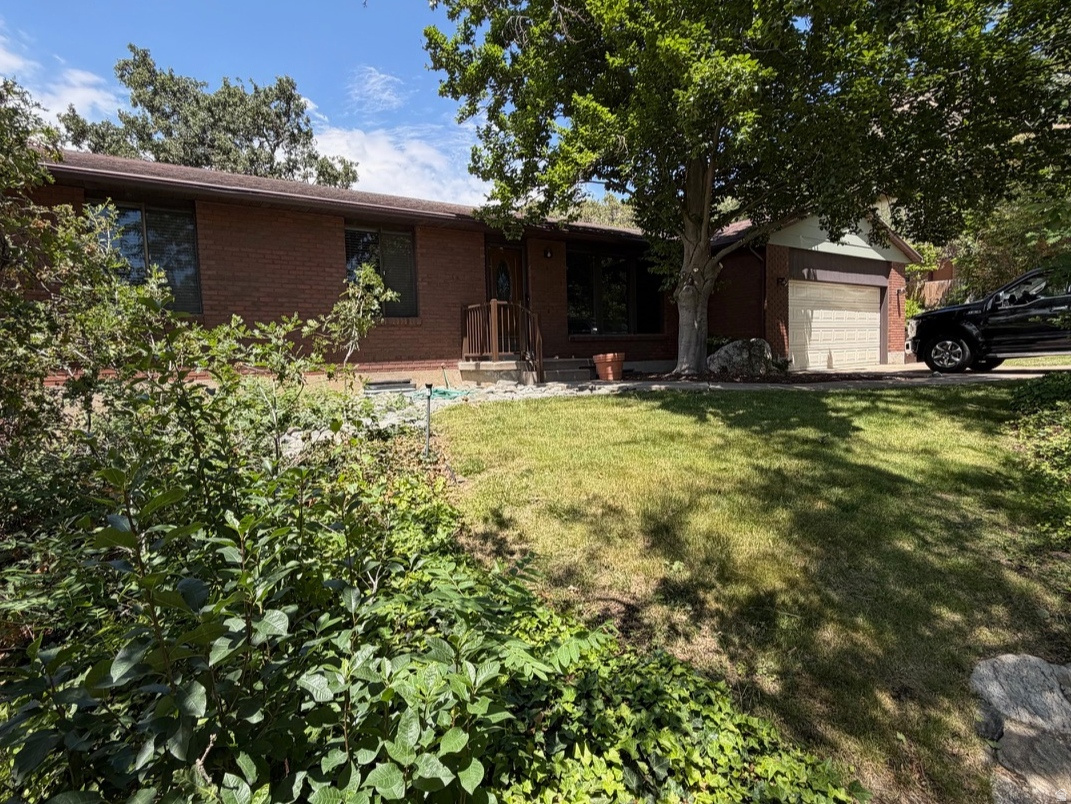 main property photo 0