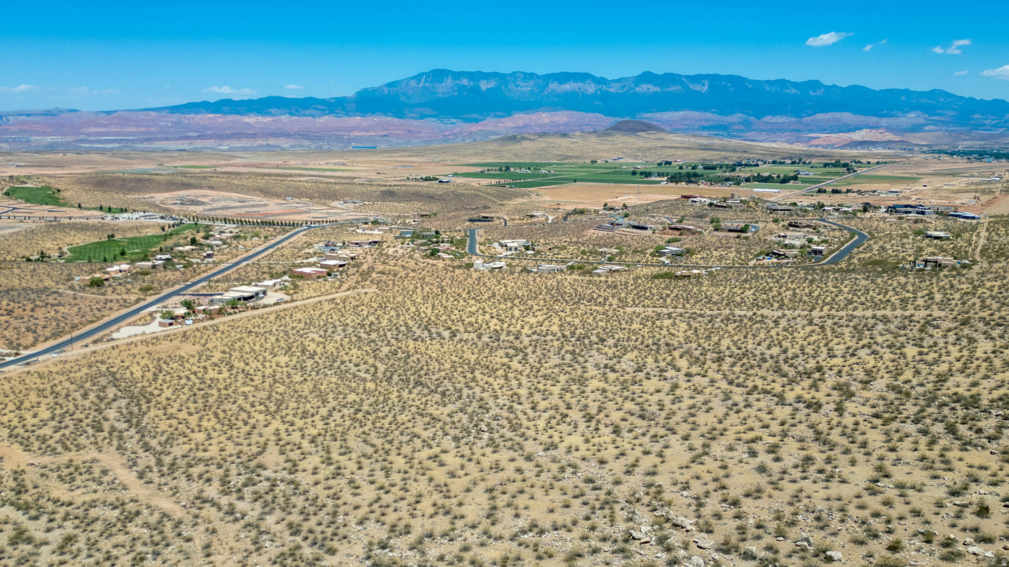 main property photo 11