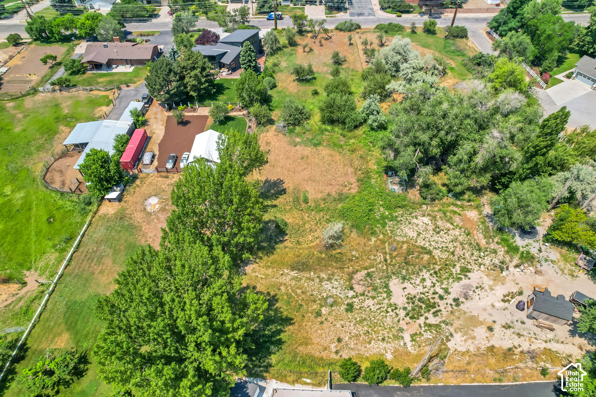 main property photo 7