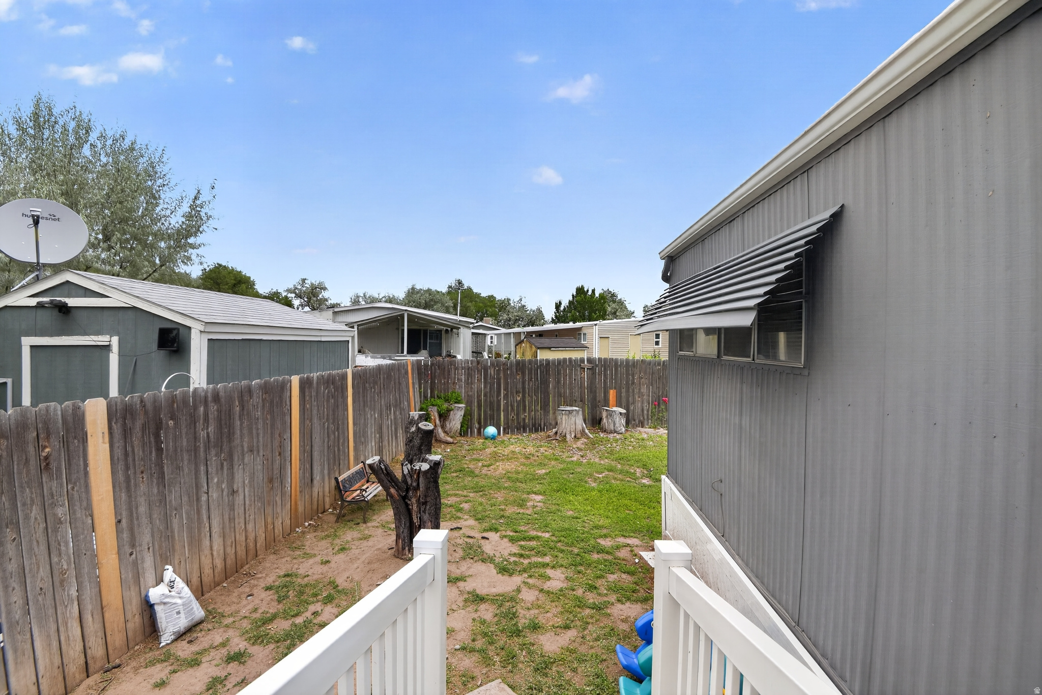 main property photo 22