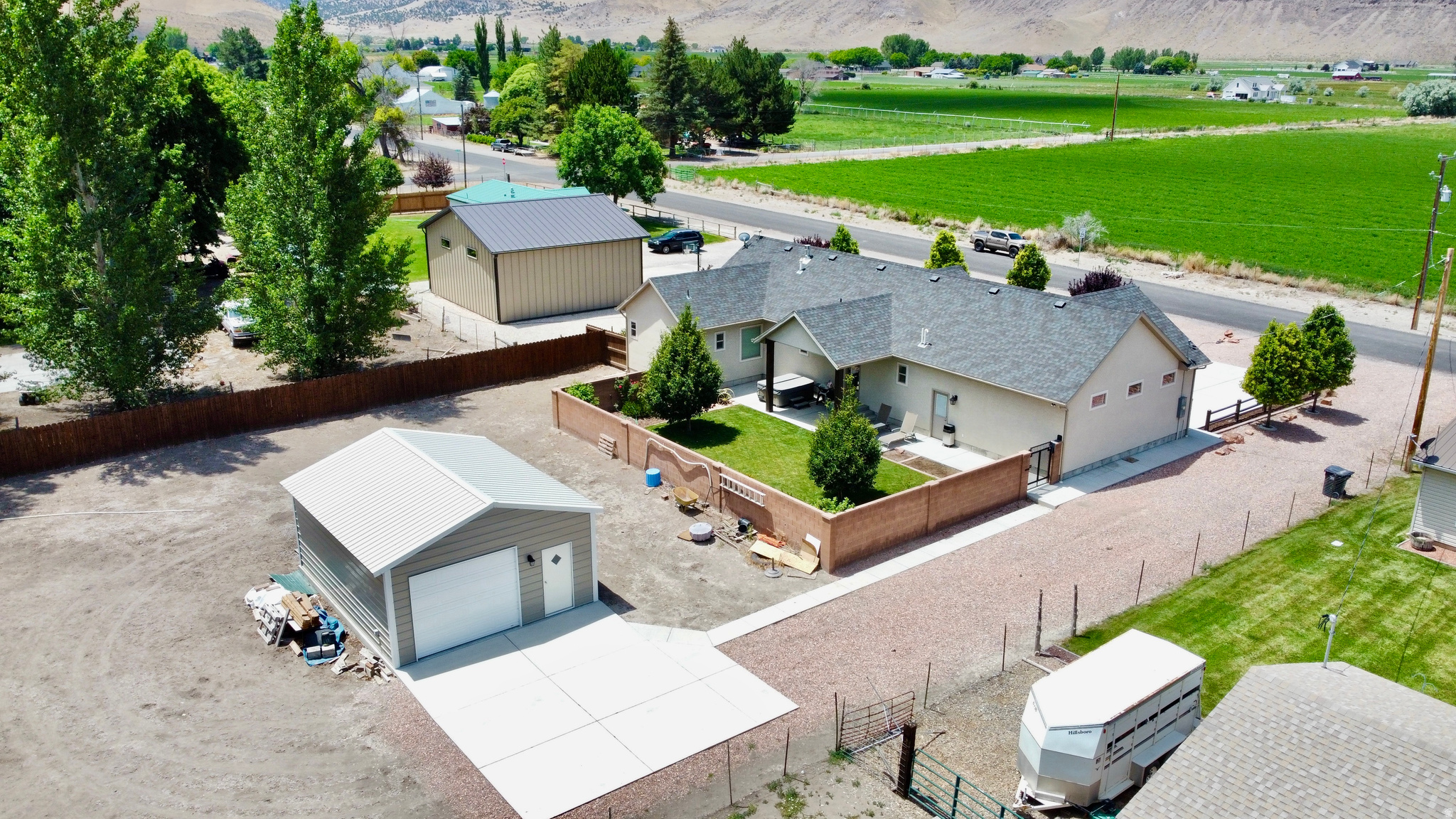 main property photo 46