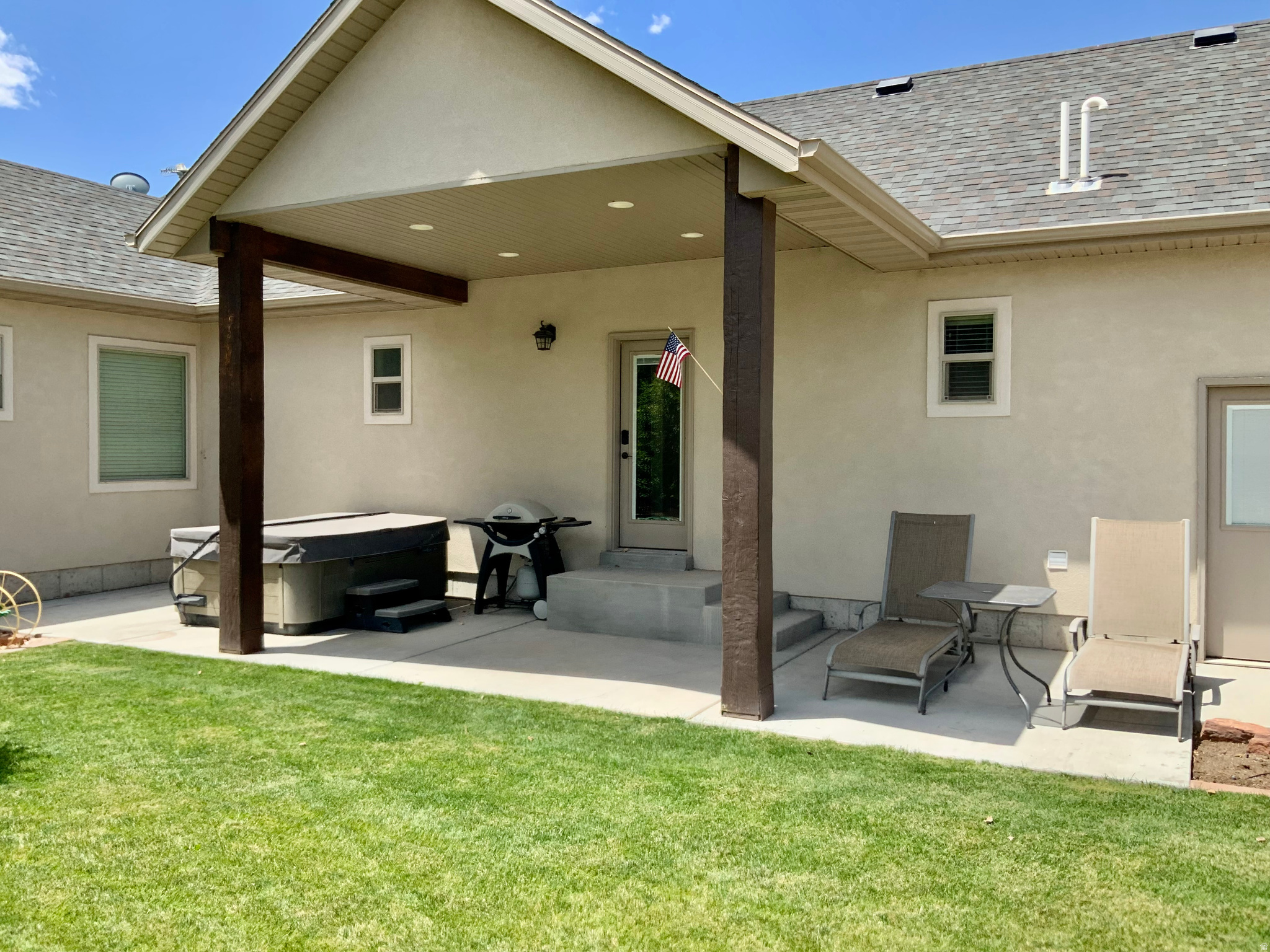 main property photo 54