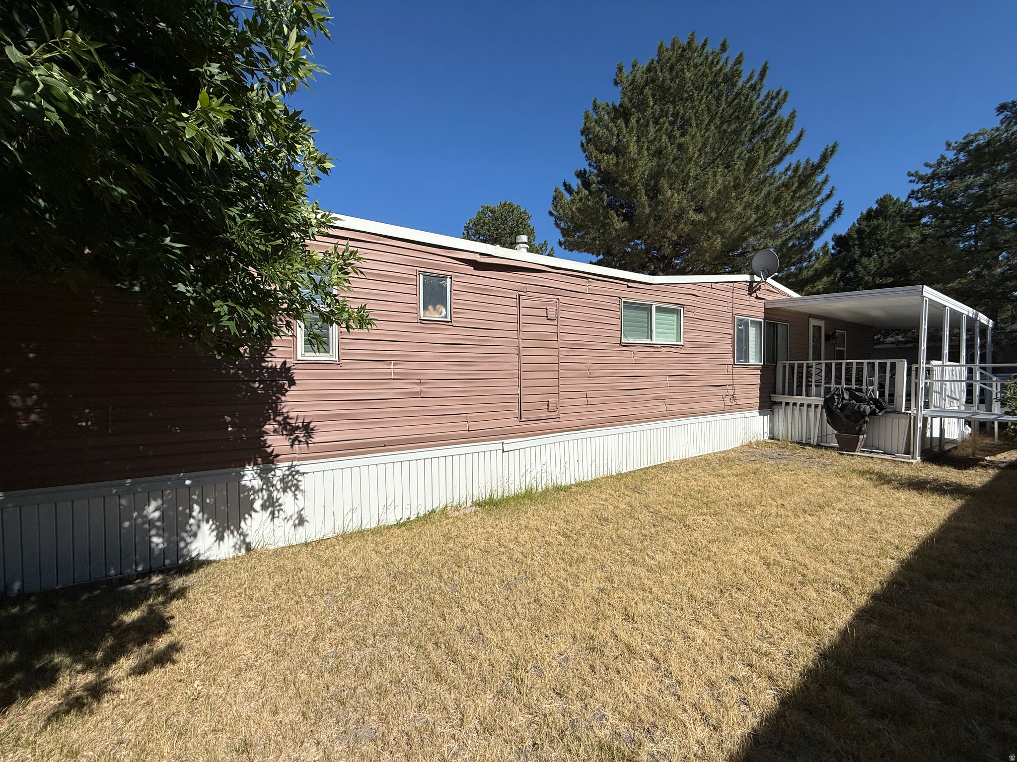 main property photo 12