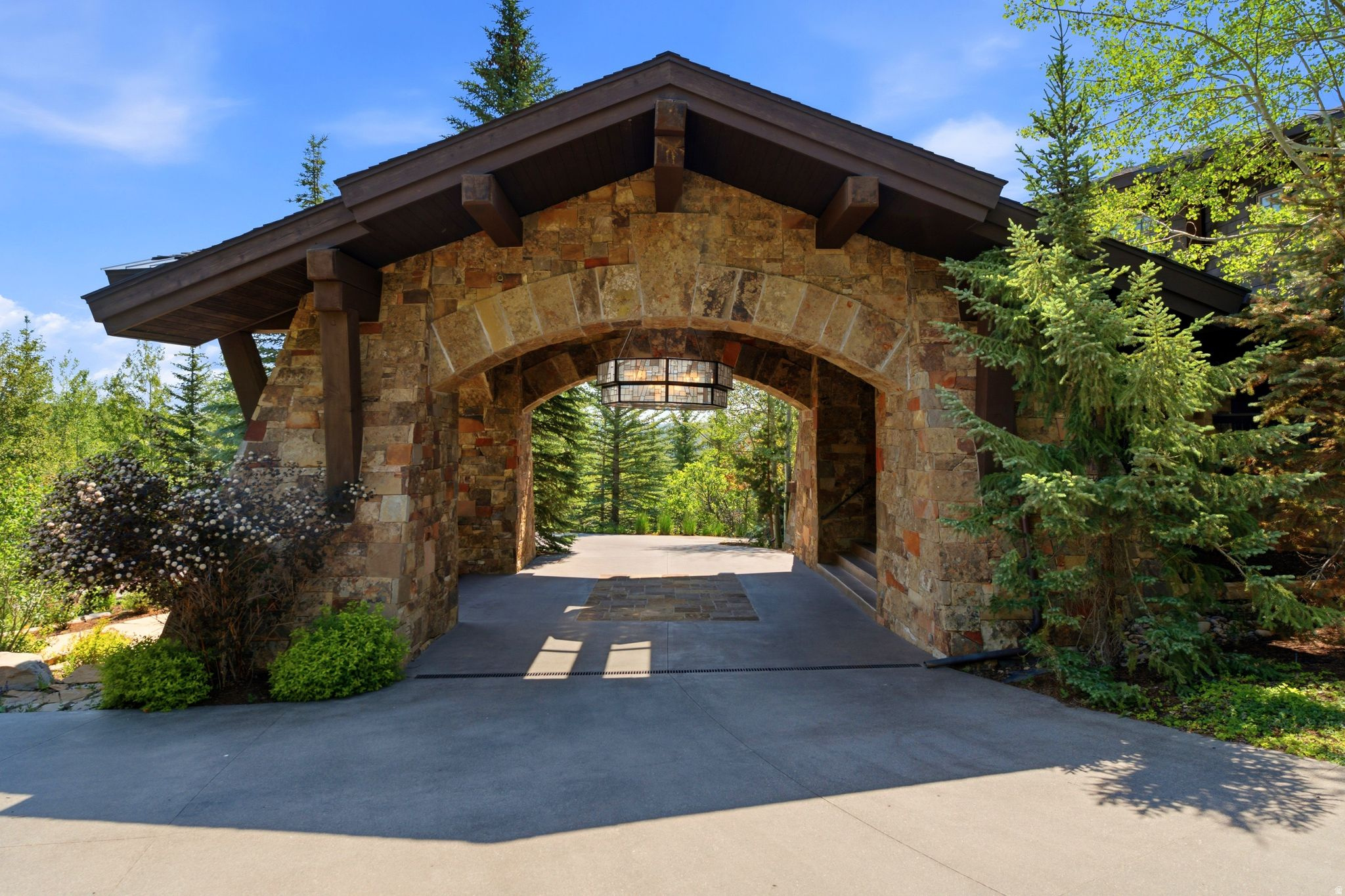 main property photo 106