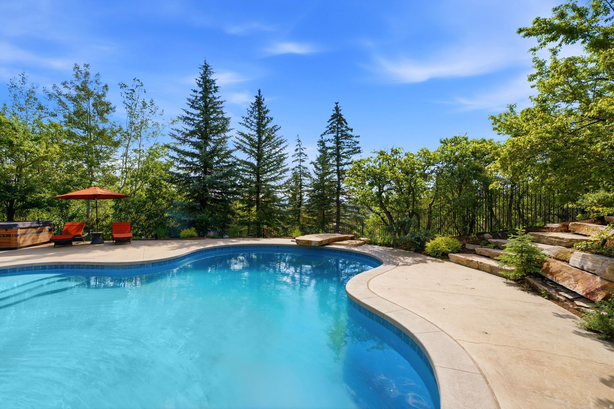 main property photo 88