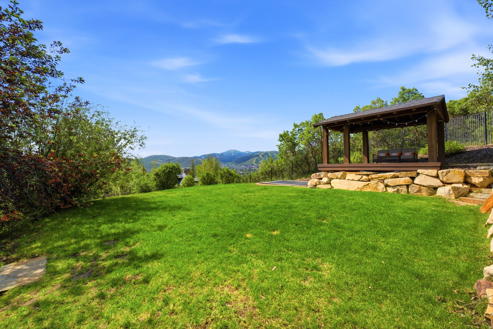 main property photo 96