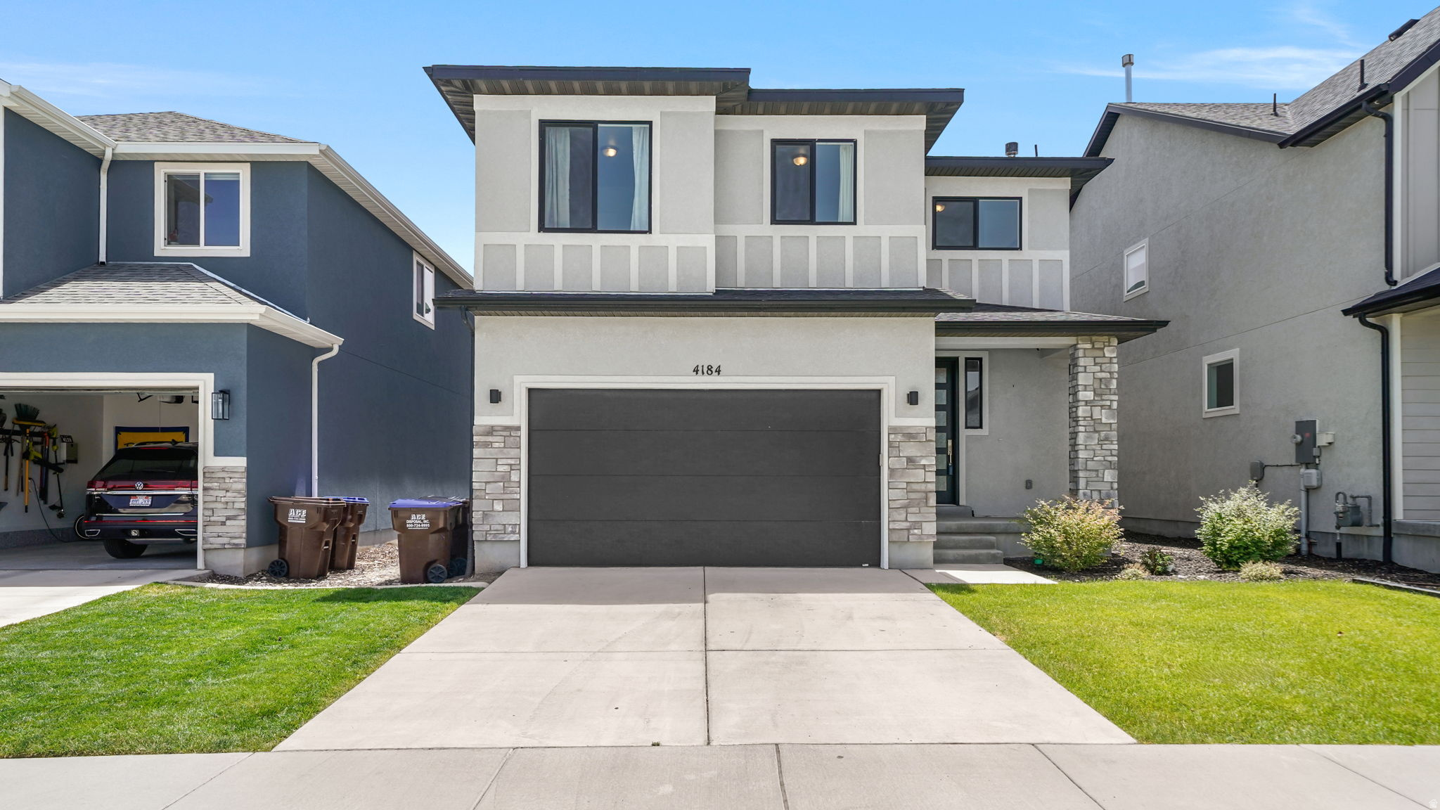 main property photo 0