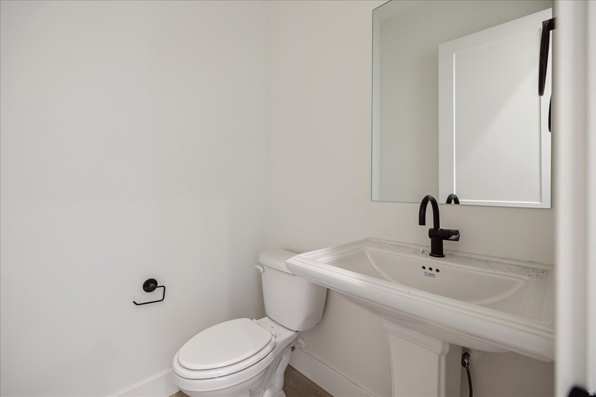 main property photo 10