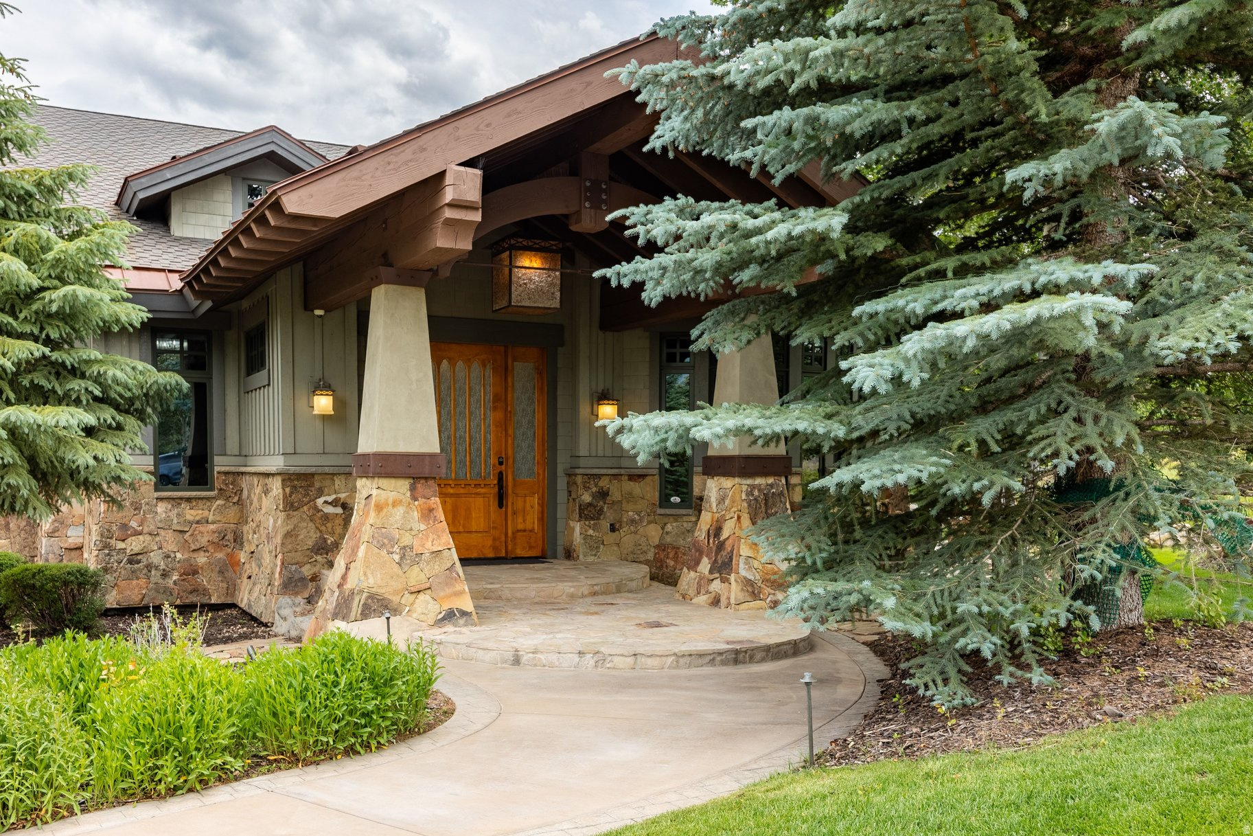 main property photo 53