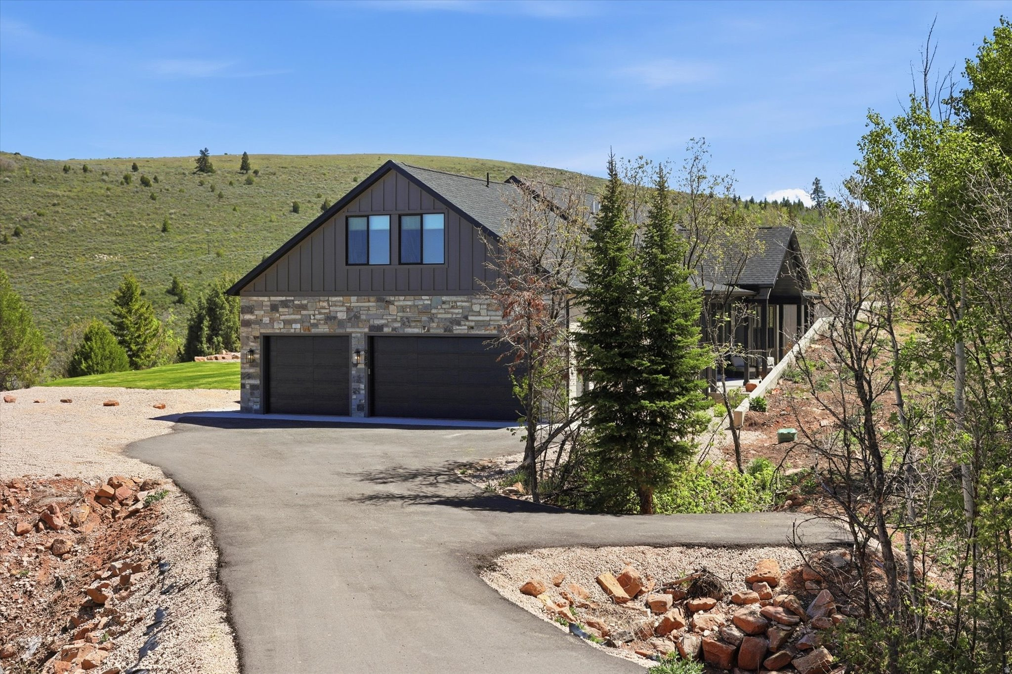 main property photo 100