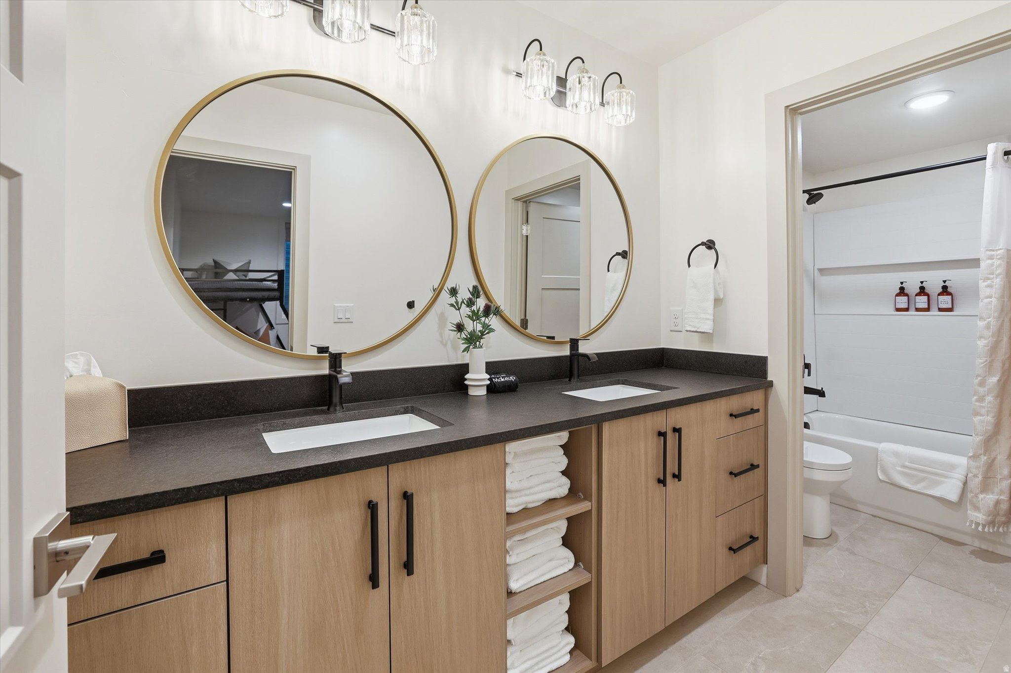 main property photo 59