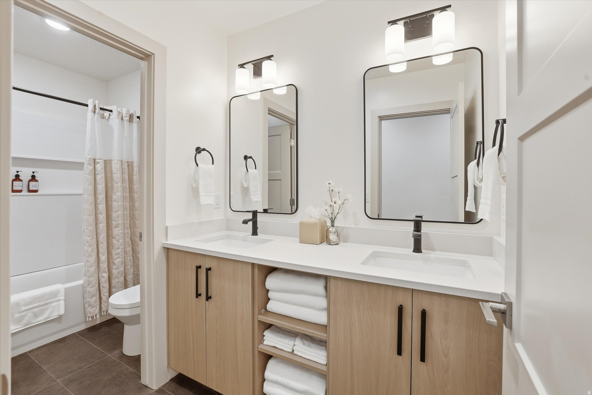 main property photo 63