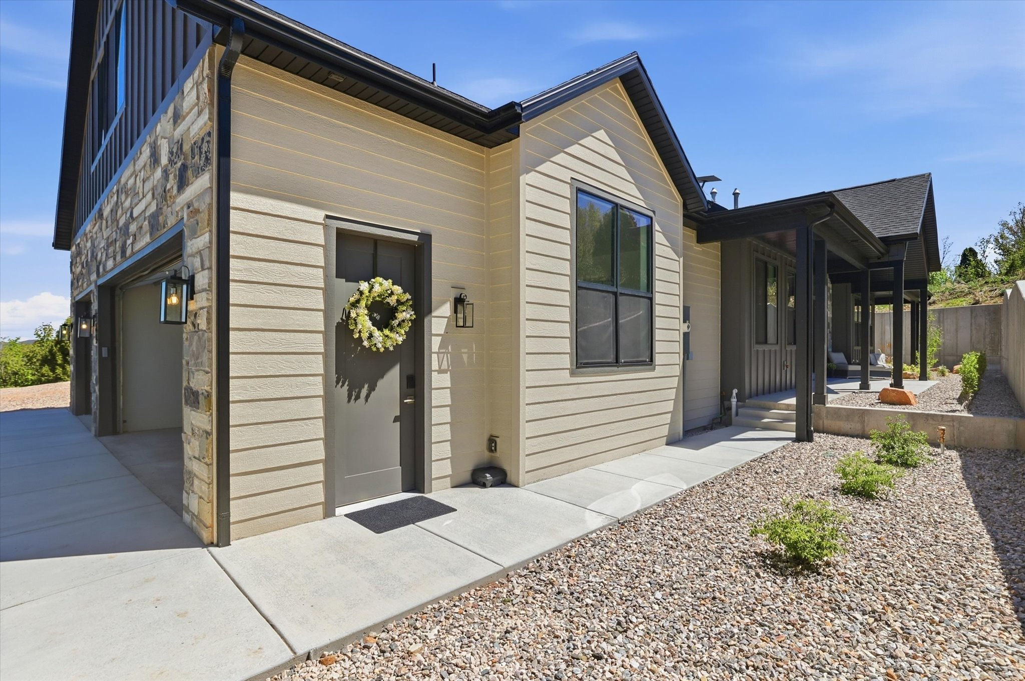 main property photo 94