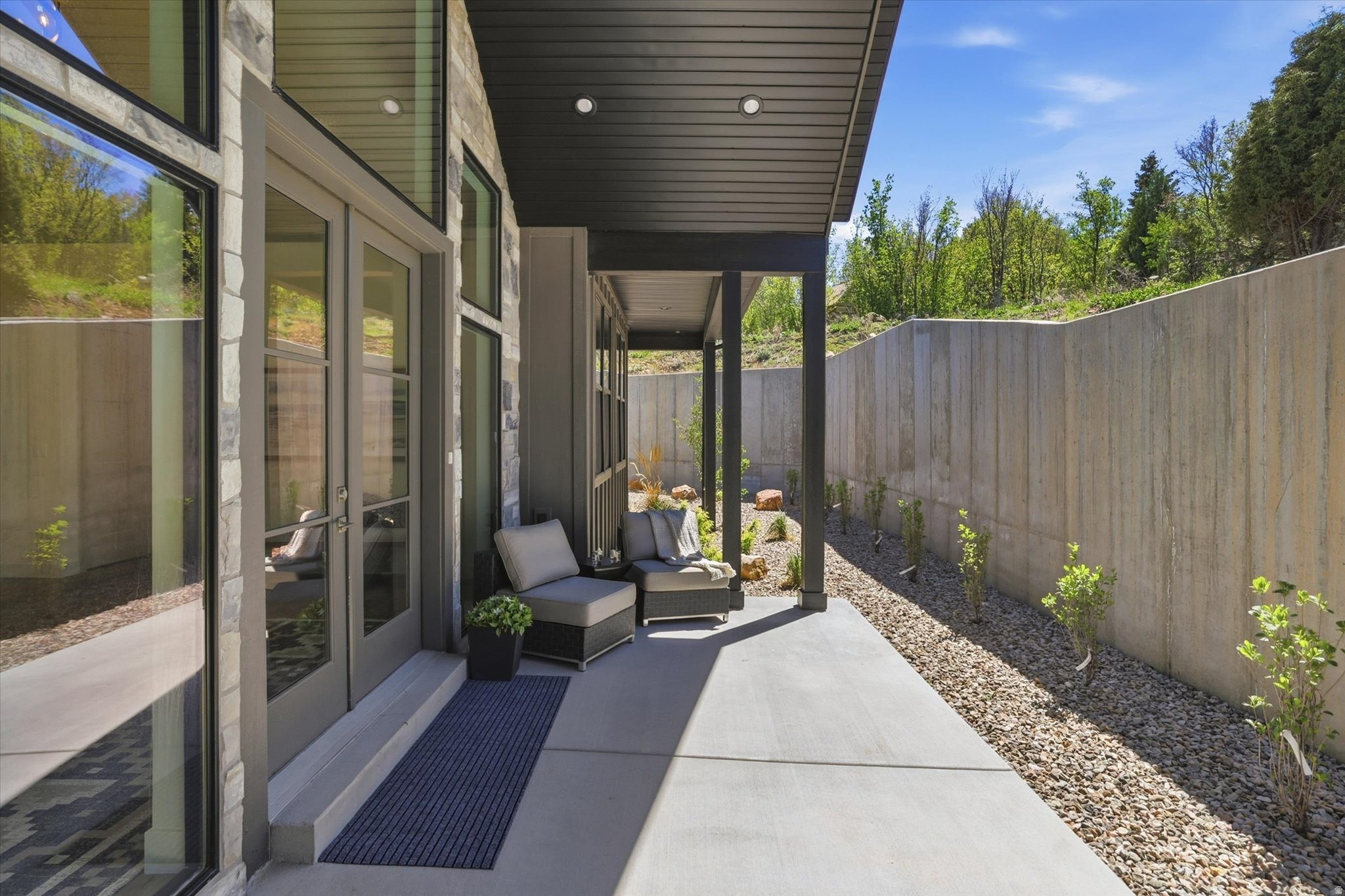 main property photo 95
