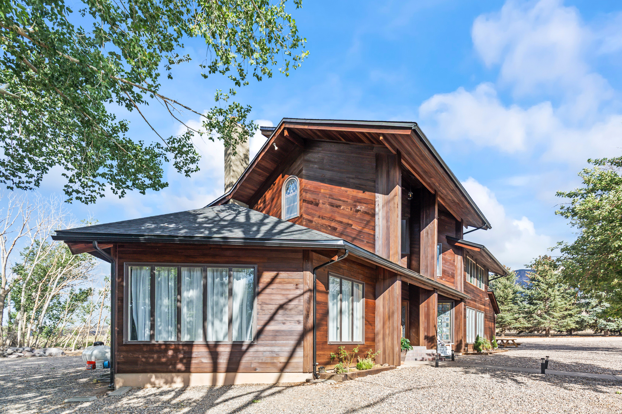 main property photo 74