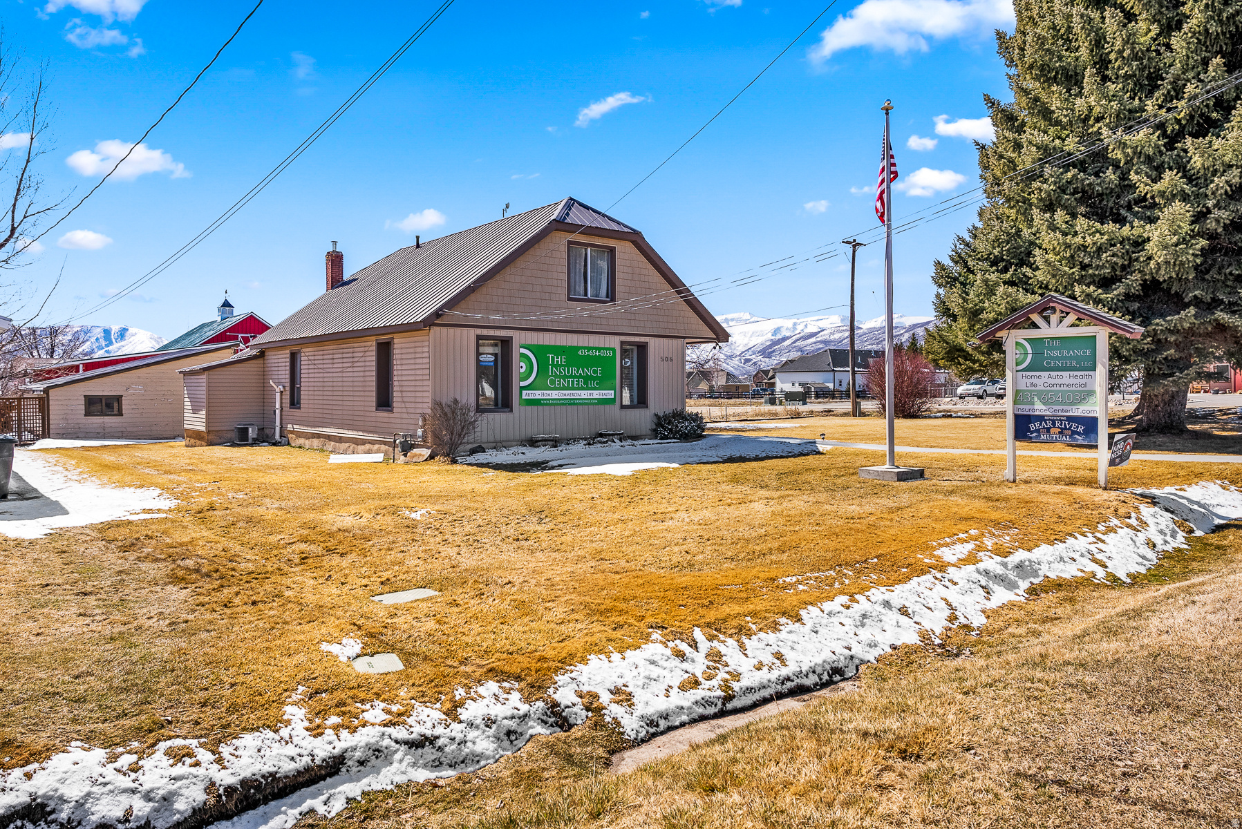 main property photo 2