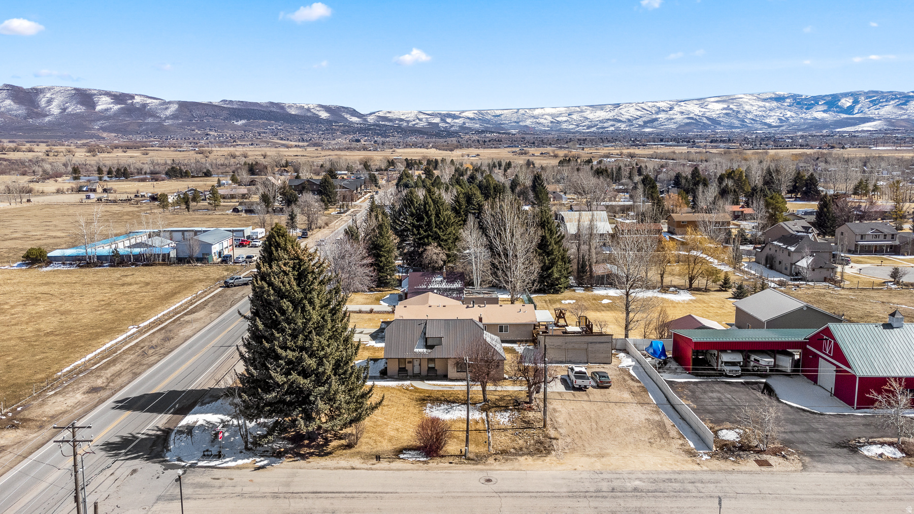 main property photo 22