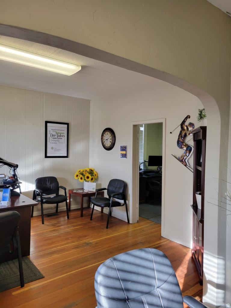 main property photo 9