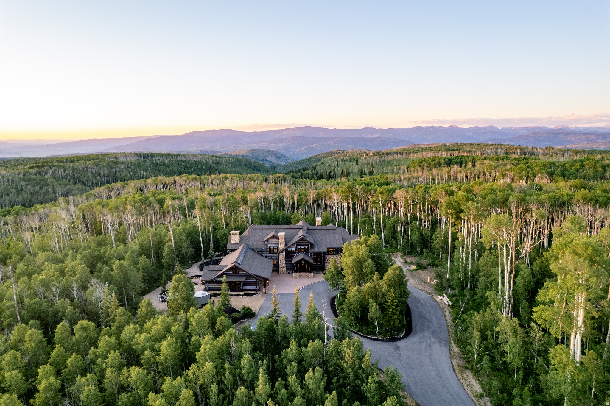 main property photo 0