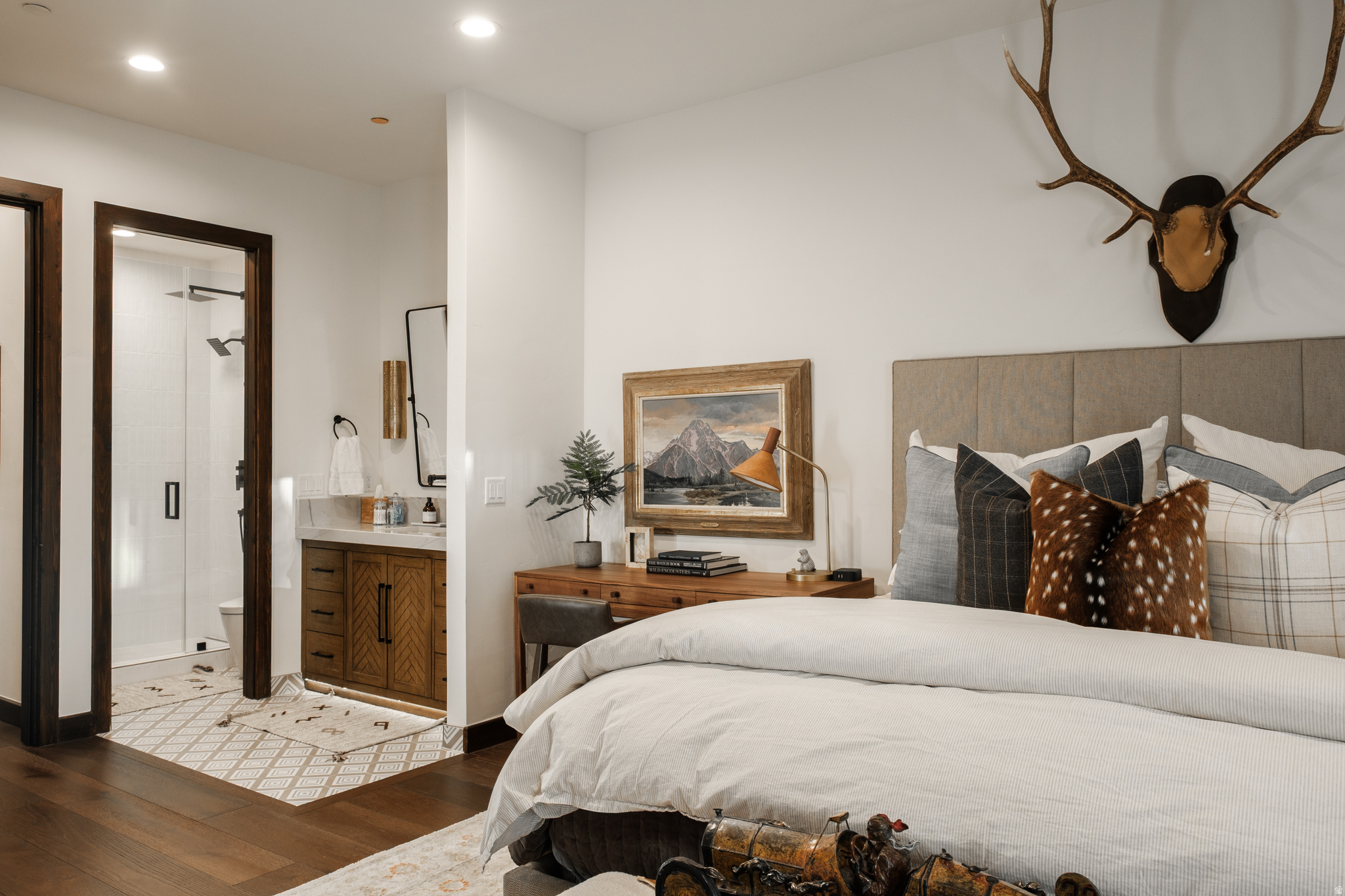 main property photo 80