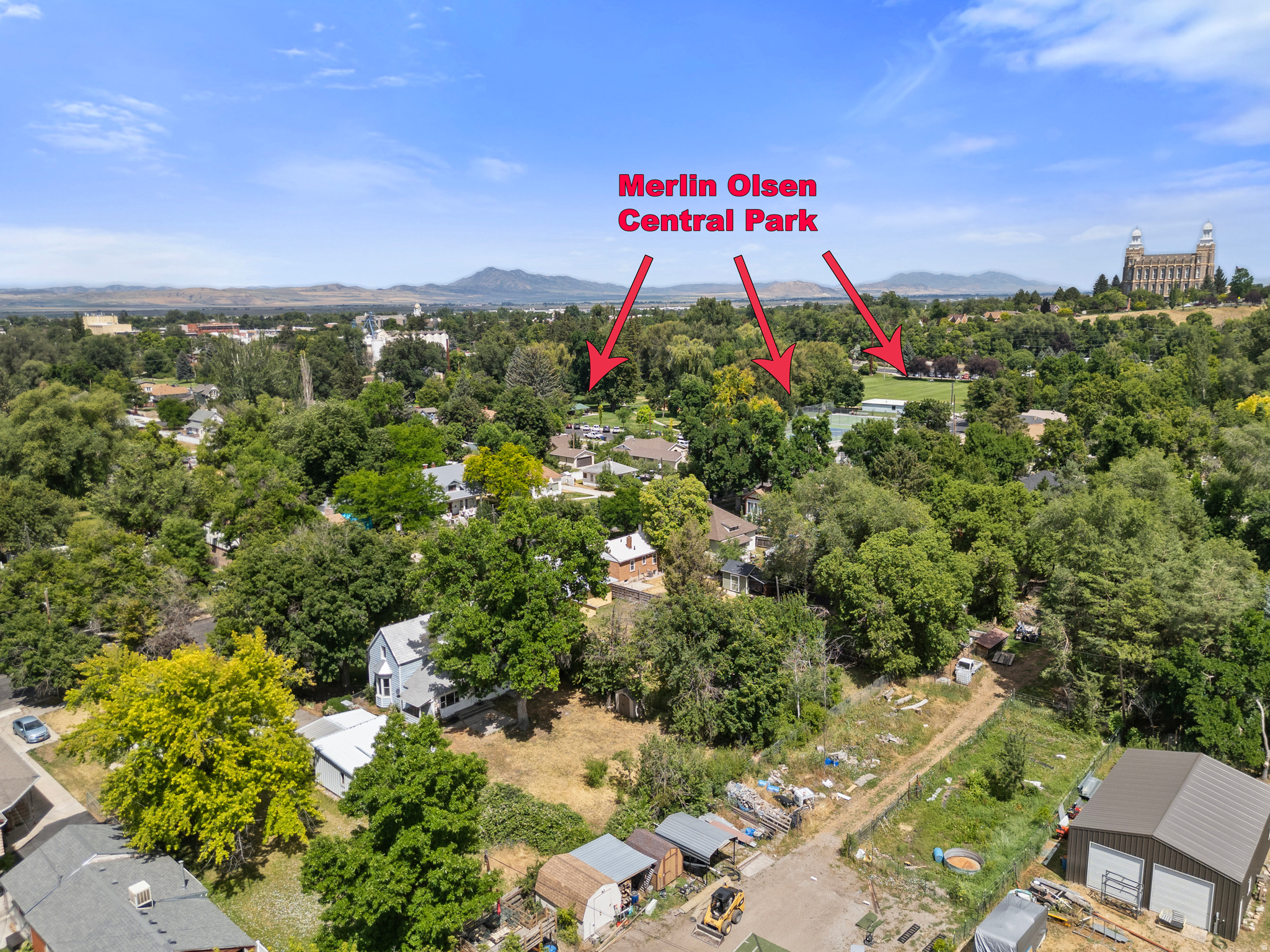 main property photo 26