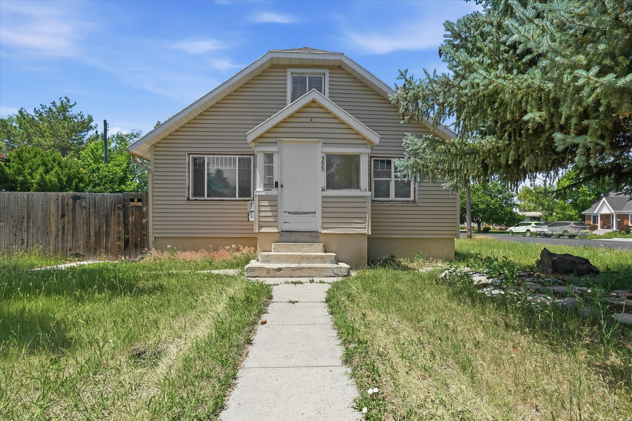 main property photo 0