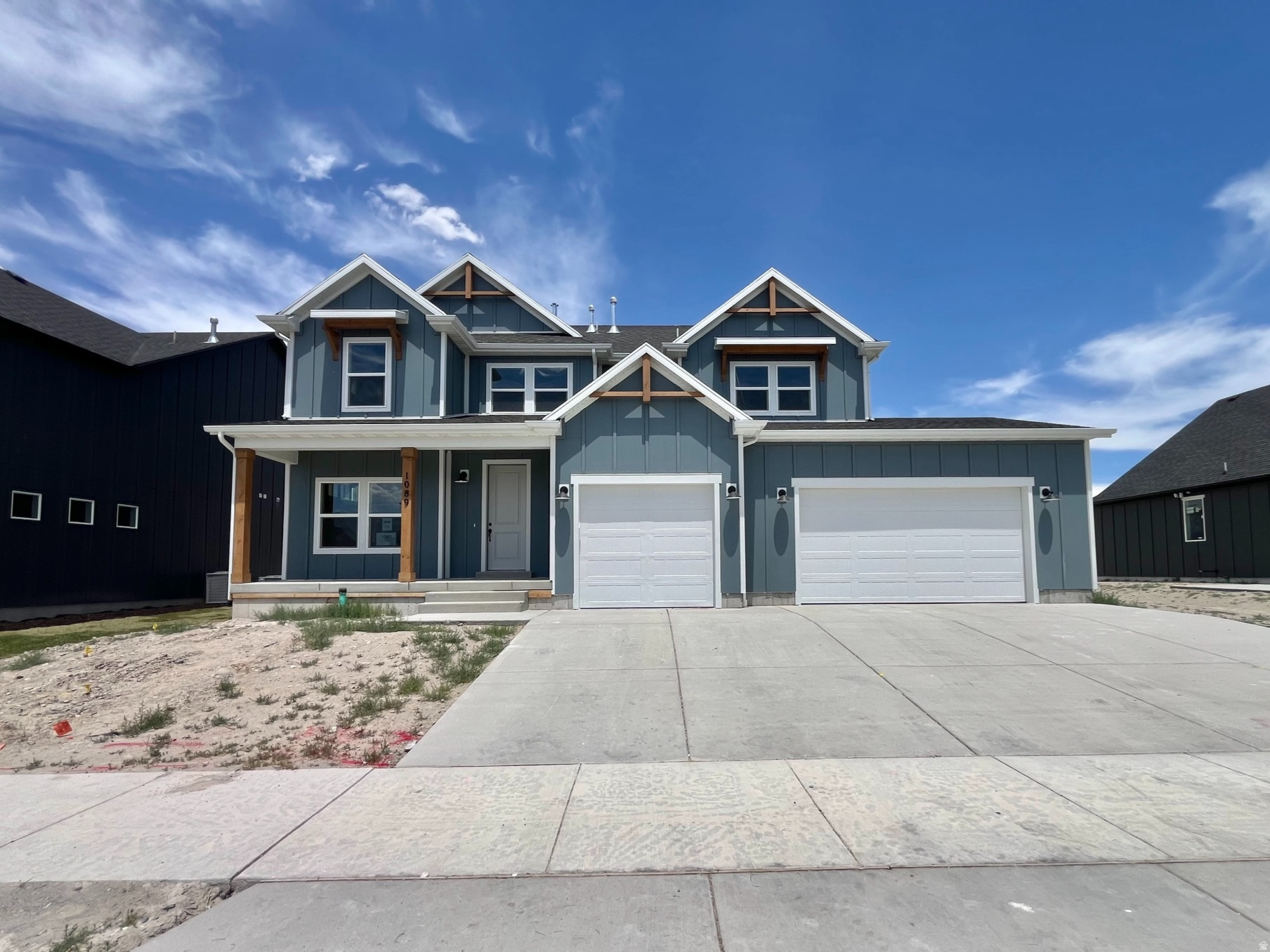 main property photo 0