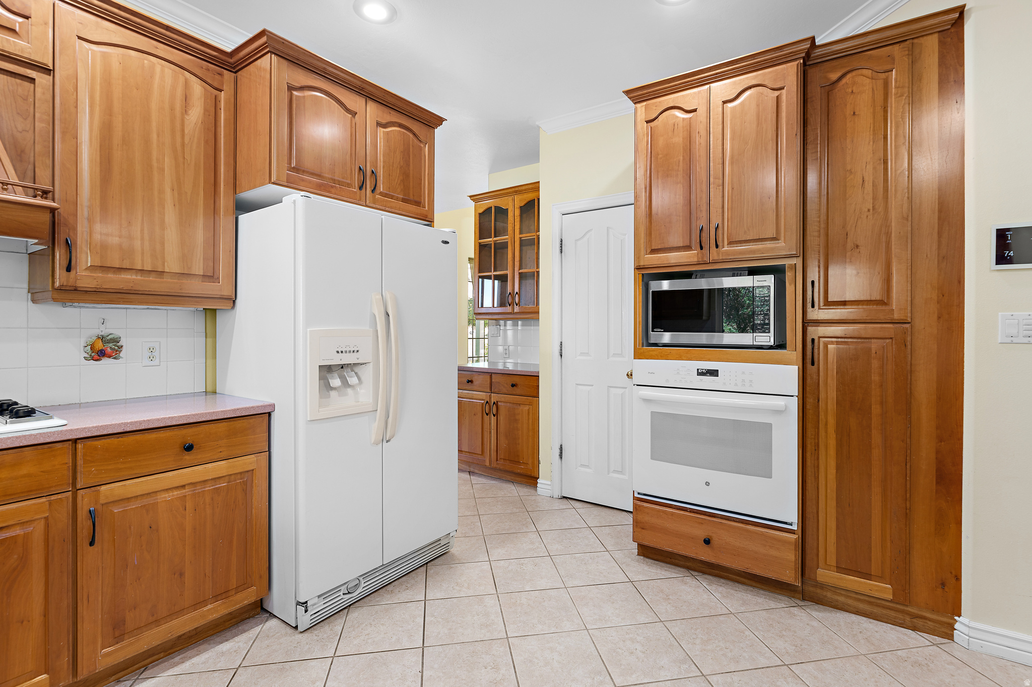 main property photo 16