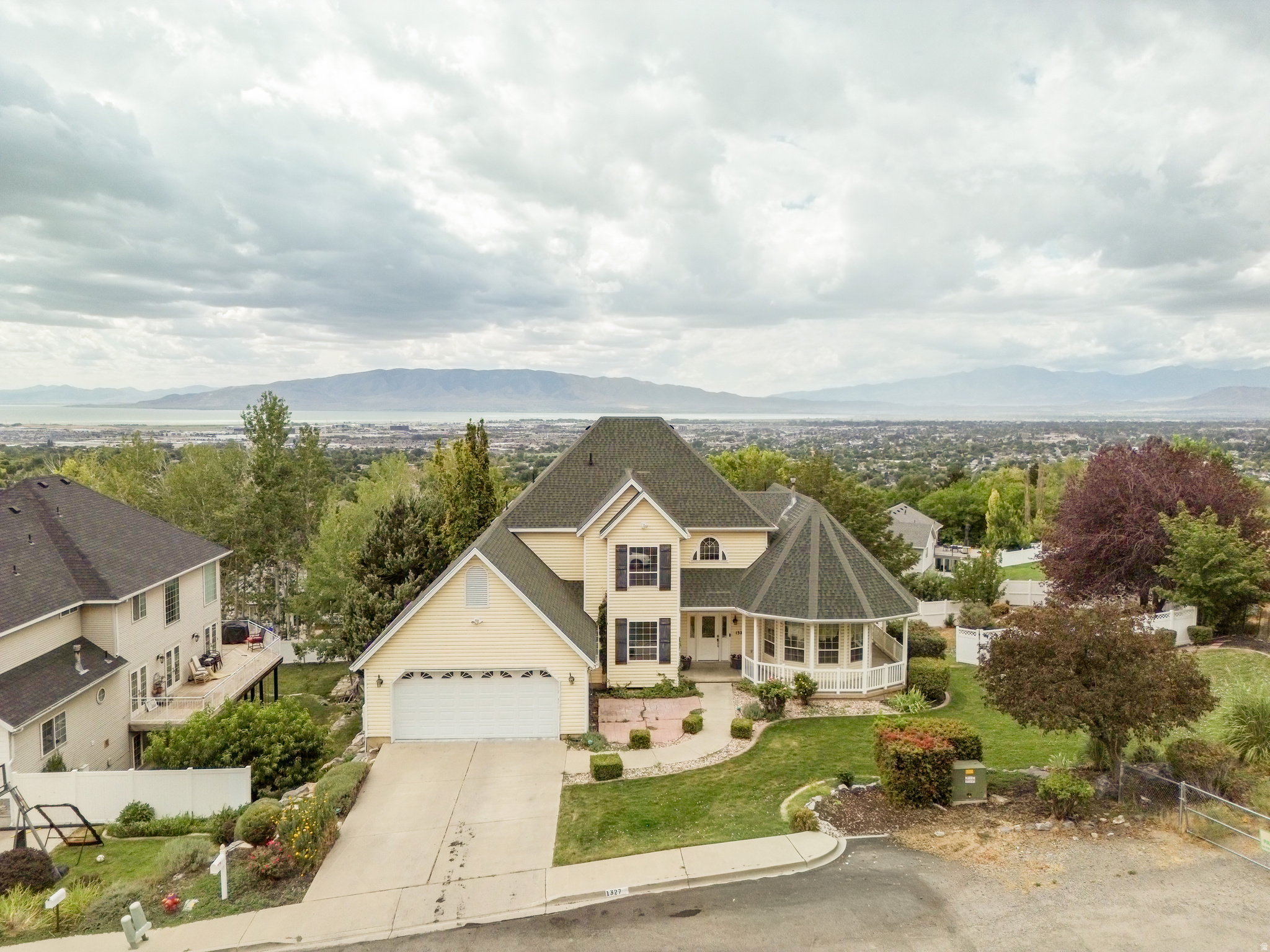 main property photo 63