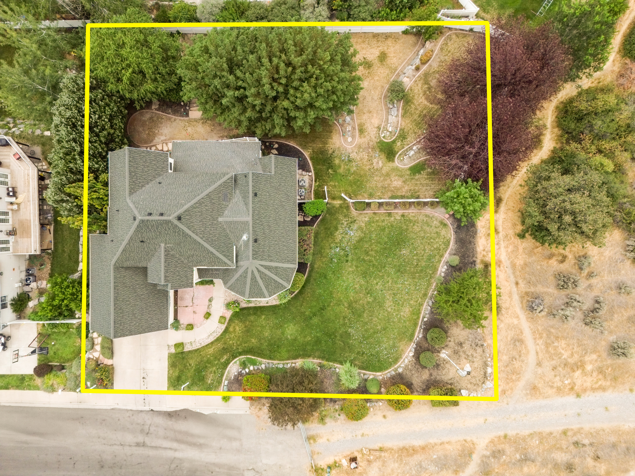 main property photo 71