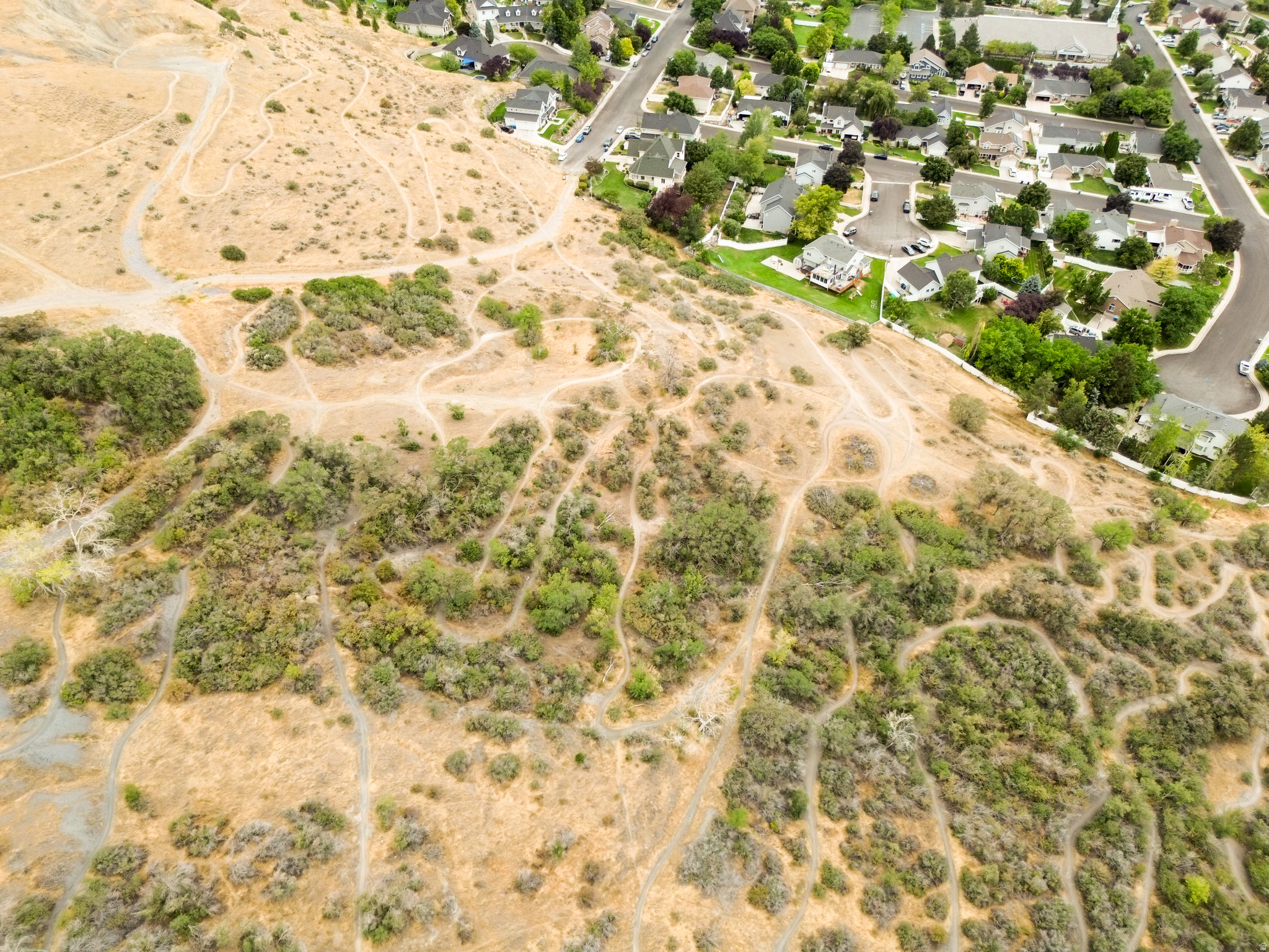 main property photo 78