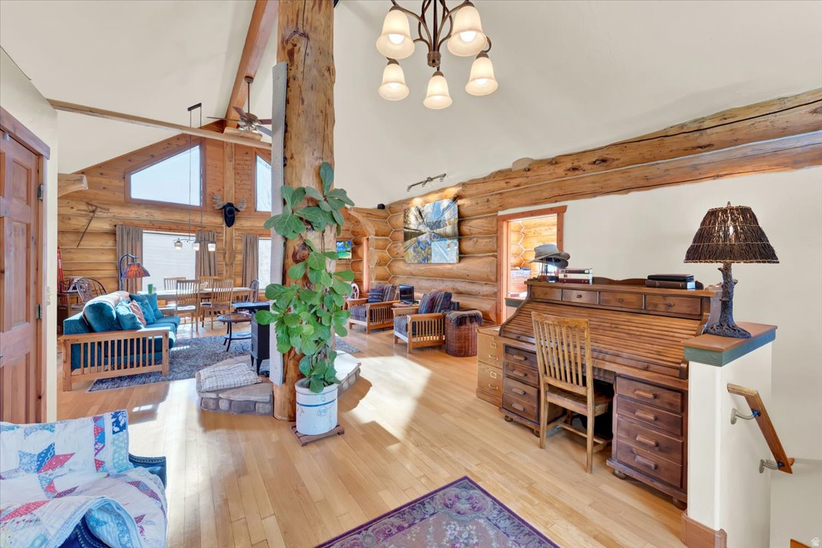 main property photo 17