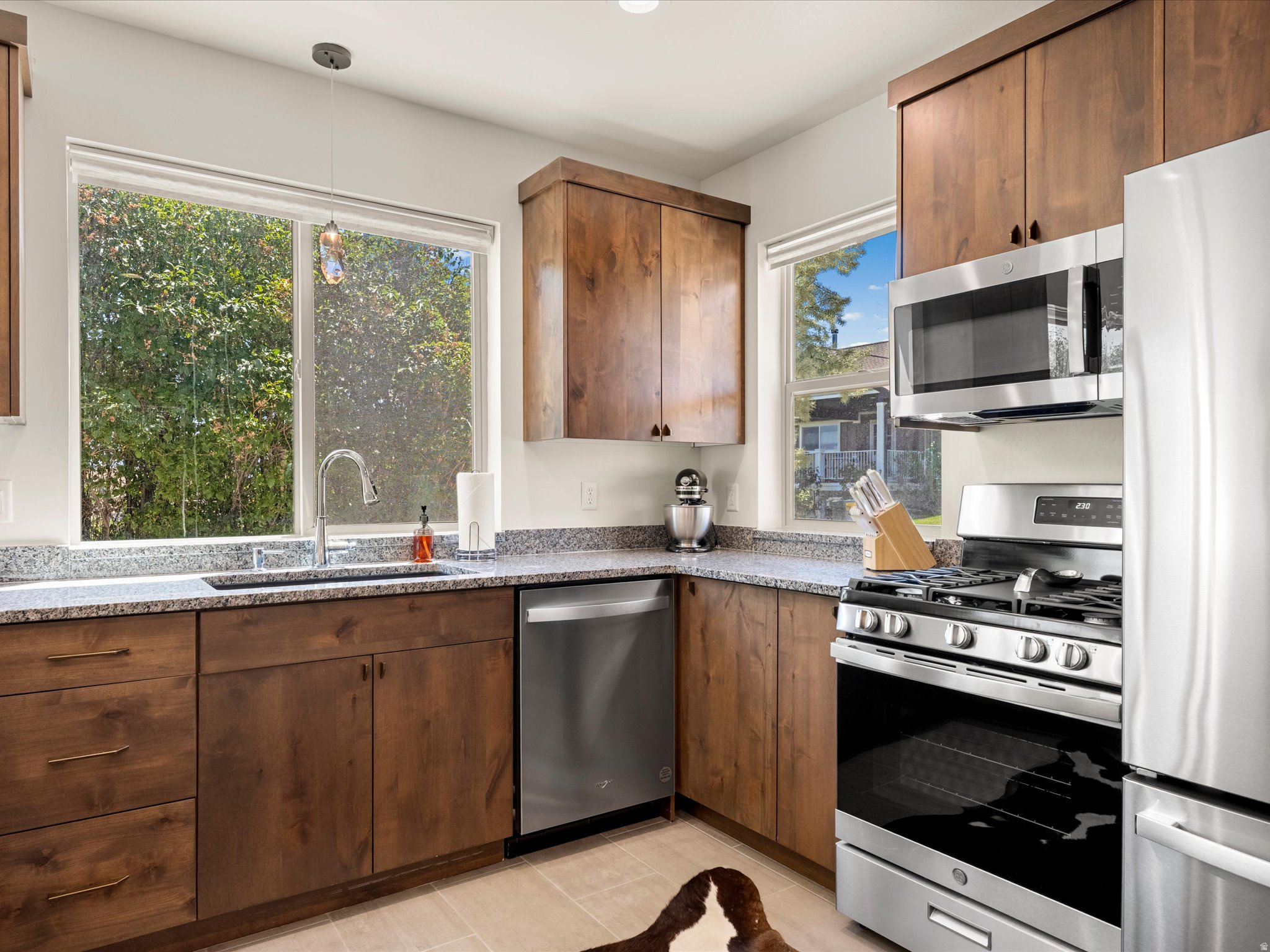 main property photo 65